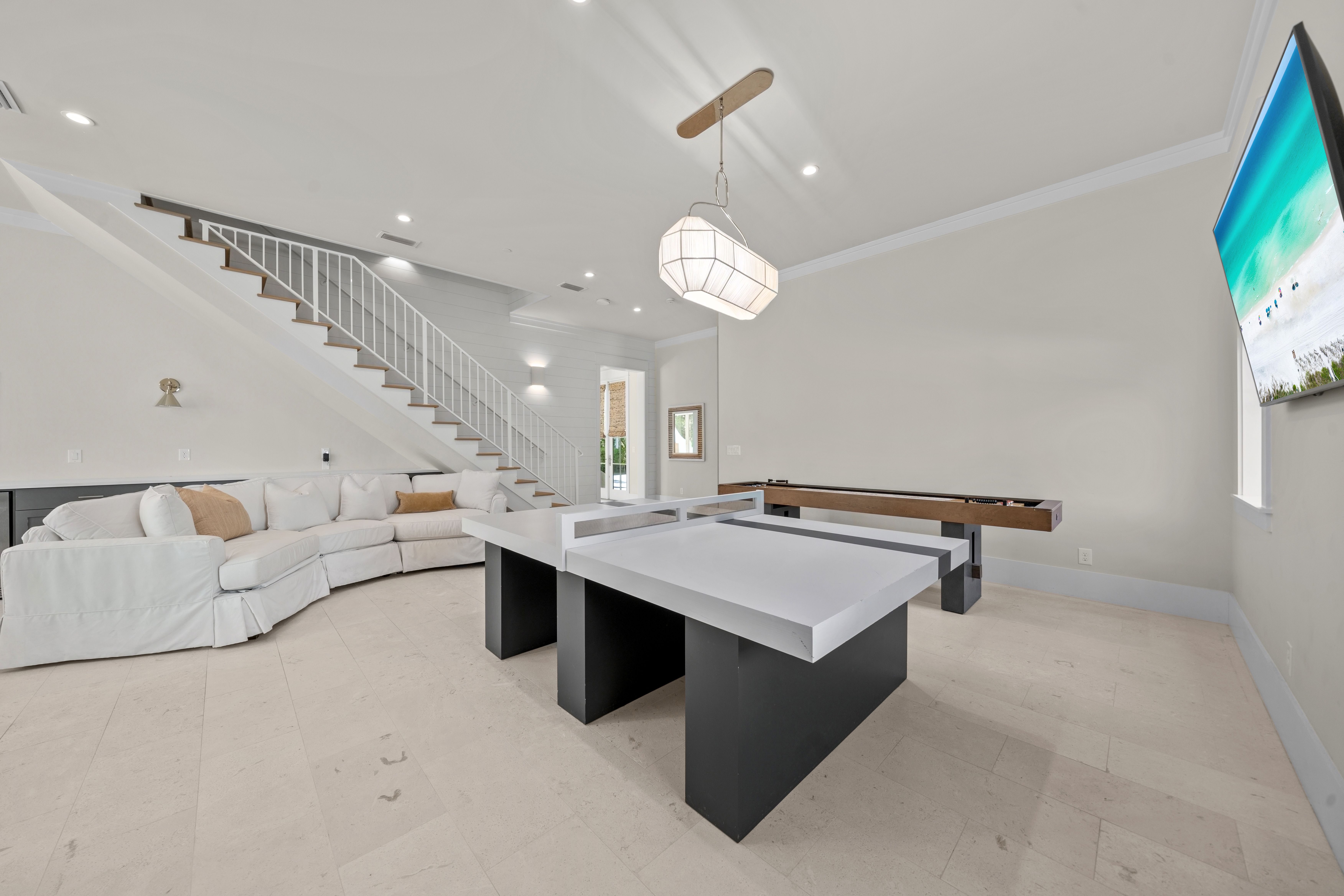  Gulf Serenity  Newer-Construction 8-Bedroom Luxury Home with Rooftop Terrace - 物件實景