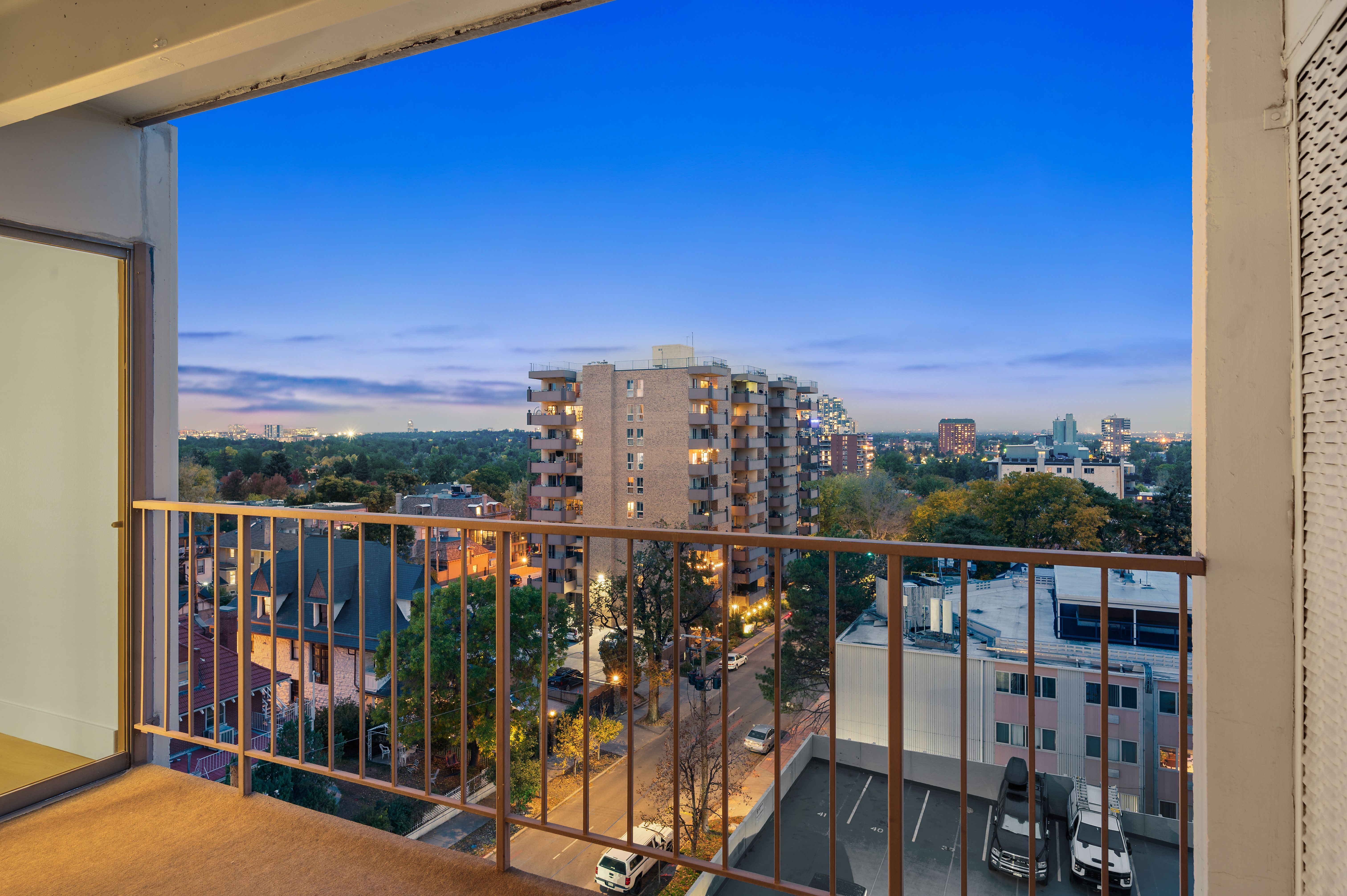  Your Front-Row Seat to Views of Pikes Peak & Everything Denver has to Offer - 物件實景