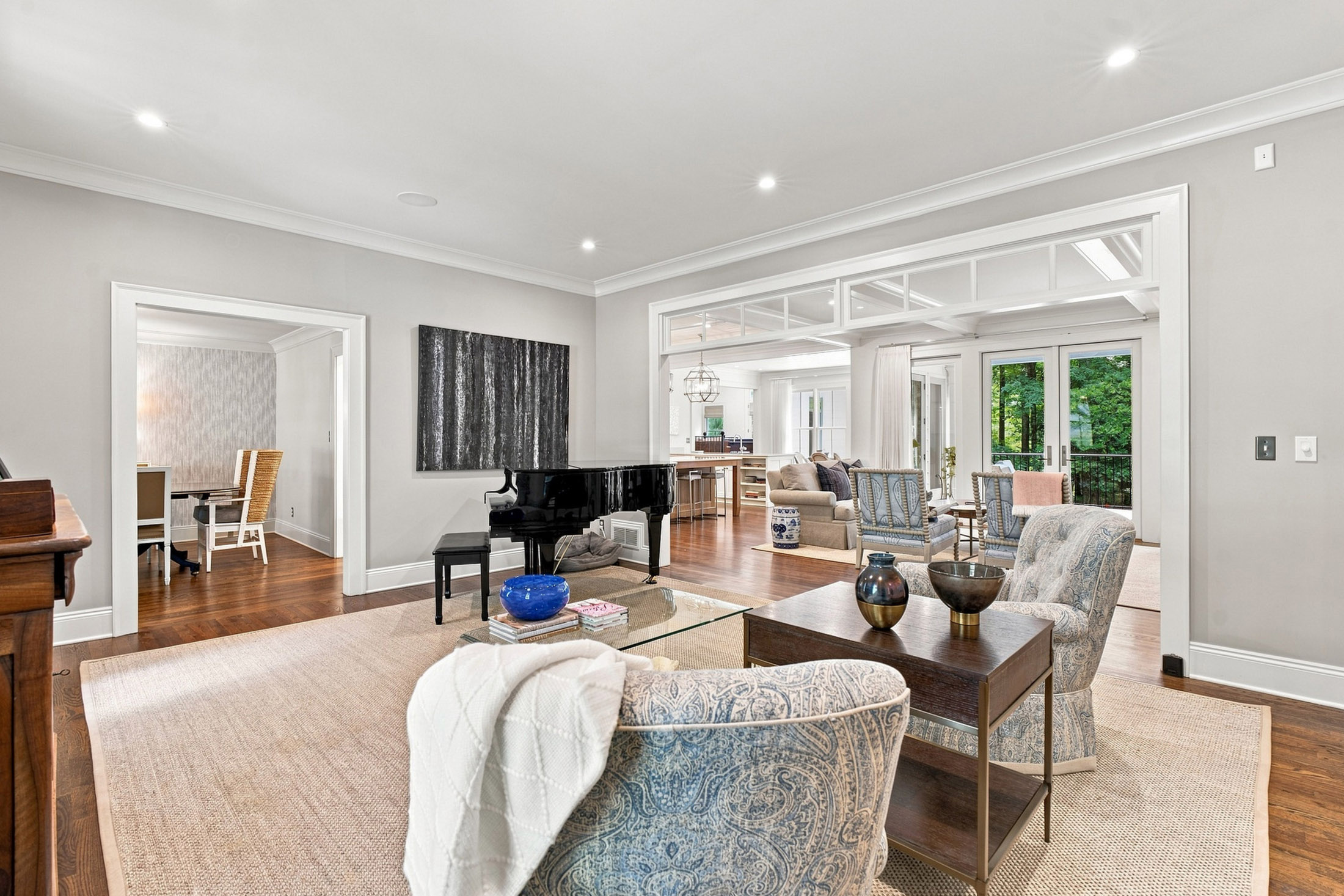  Thoughtfully Designed and Renovated Home in Londonberry Estates - 物件實景