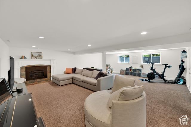 Holladay, Utah, 84117, United States, 4 Bedrooms Bedrooms, ,3 BathroomsBathrooms,Residential,For Sale,1981333