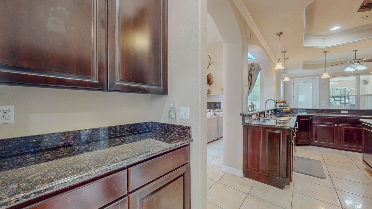 Orange, Texas, 77630, United States, 3 Bedrooms Bedrooms, ,5 BathroomsBathrooms,Residential,For Sale,1901539