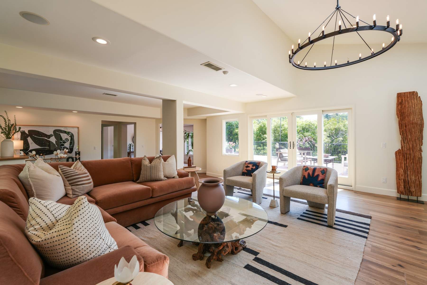  2216 East Live Oak Drive - 物件實景