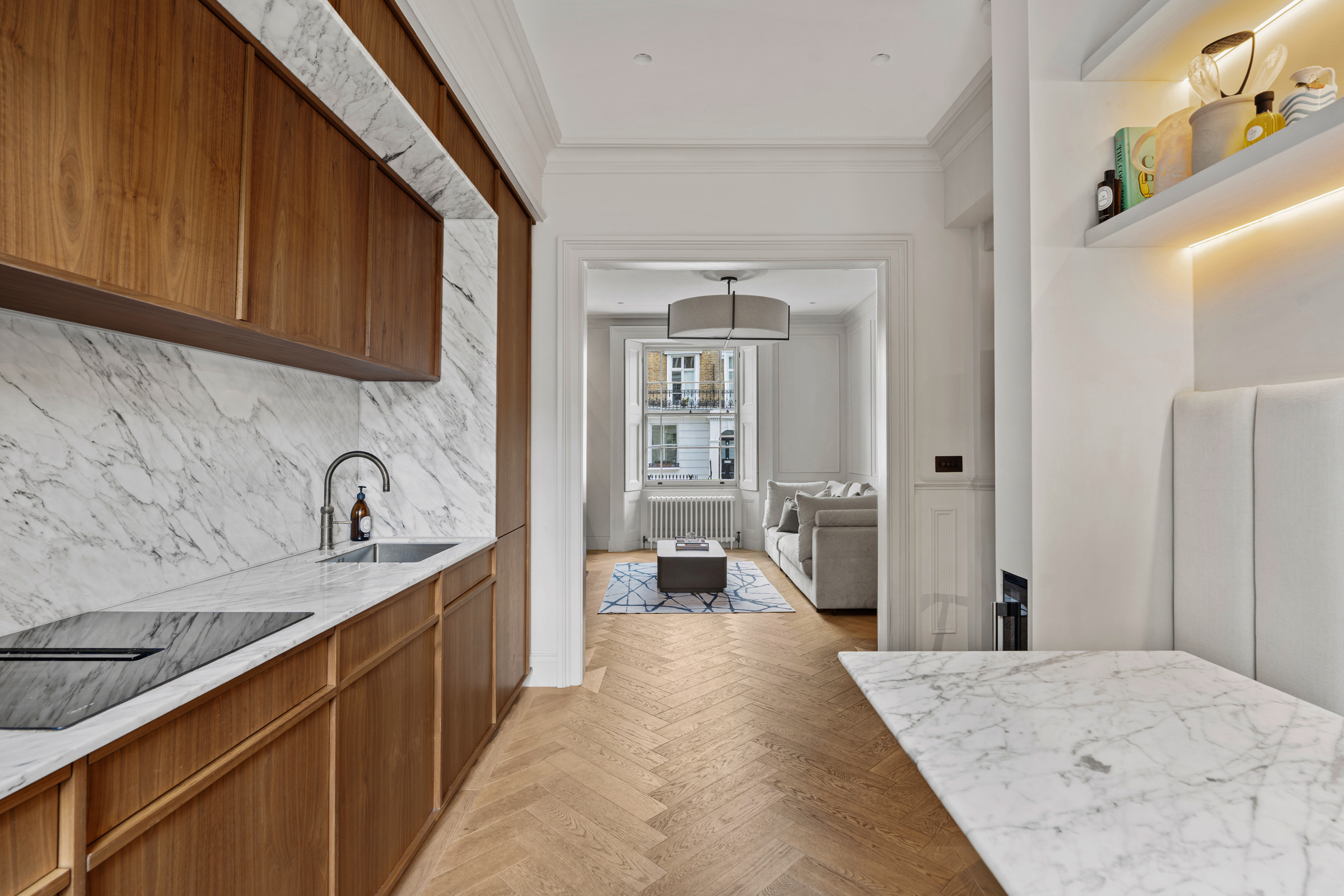  A Beautifully Designed Chelsea Maisonette with a Private Garden - 物件實景