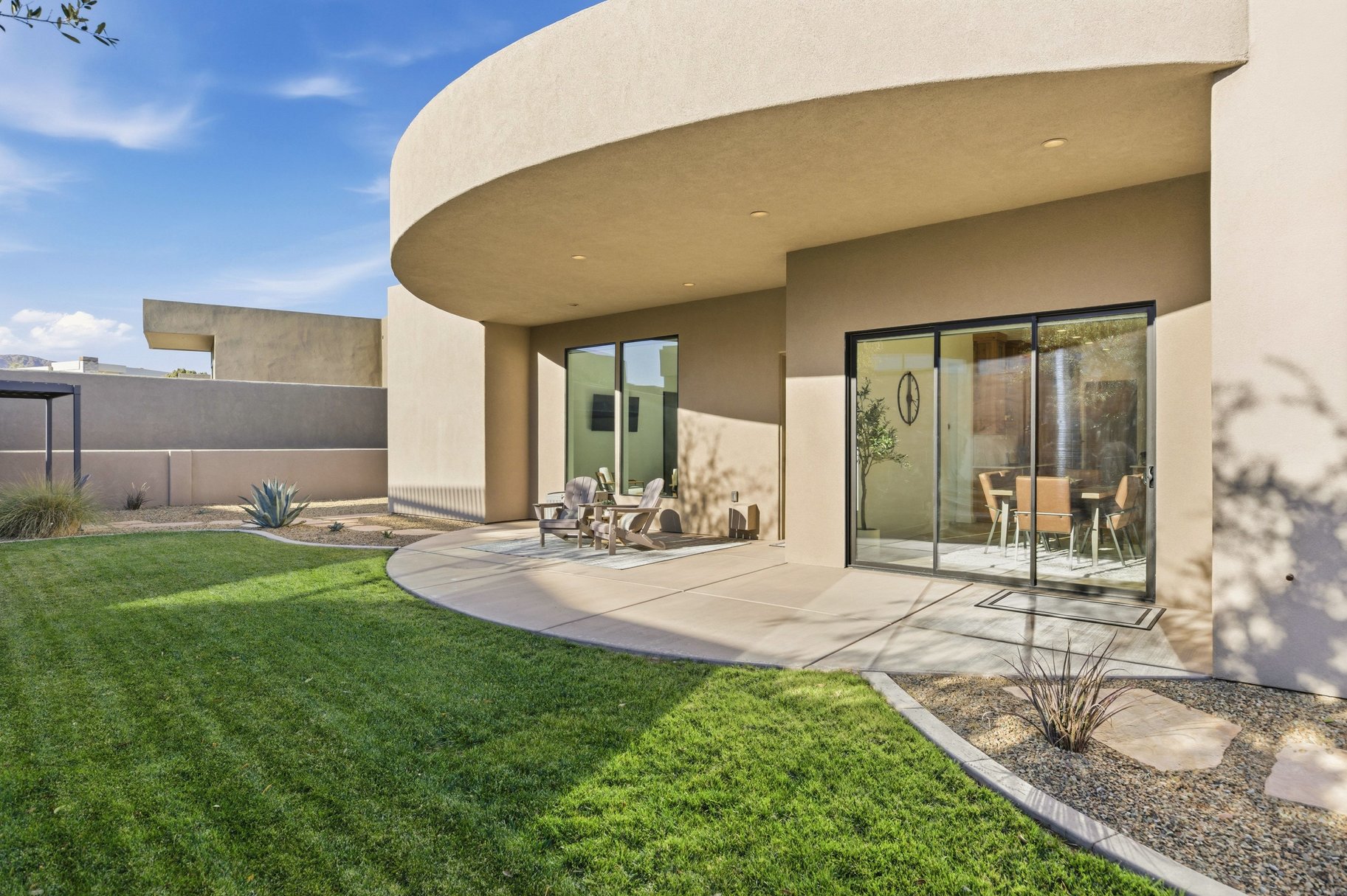  Modern home In The Heart Of The Gated Side Of The Ledges Golf Course - 物件實景