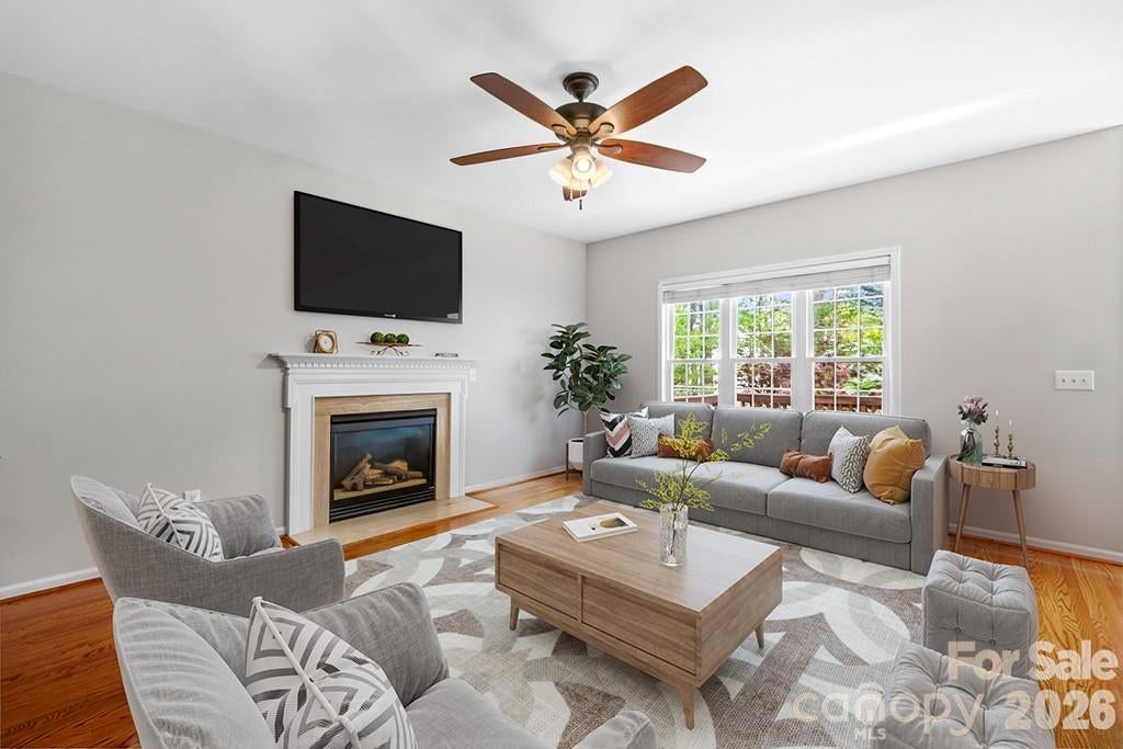 Huntersville, North Carolina, 28078, United States, 4 Bedrooms Bedrooms, ,3 BathroomsBathrooms,Residential,For Sale,2035825