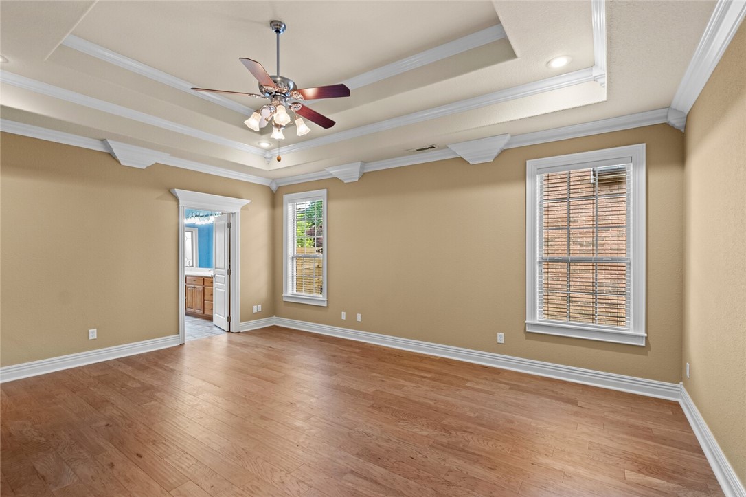 Bentonville, Arkansas, 72712, United States, 4 Bedrooms Bedrooms, ,4 BathroomsBathrooms,Residential,For Sale,1805614