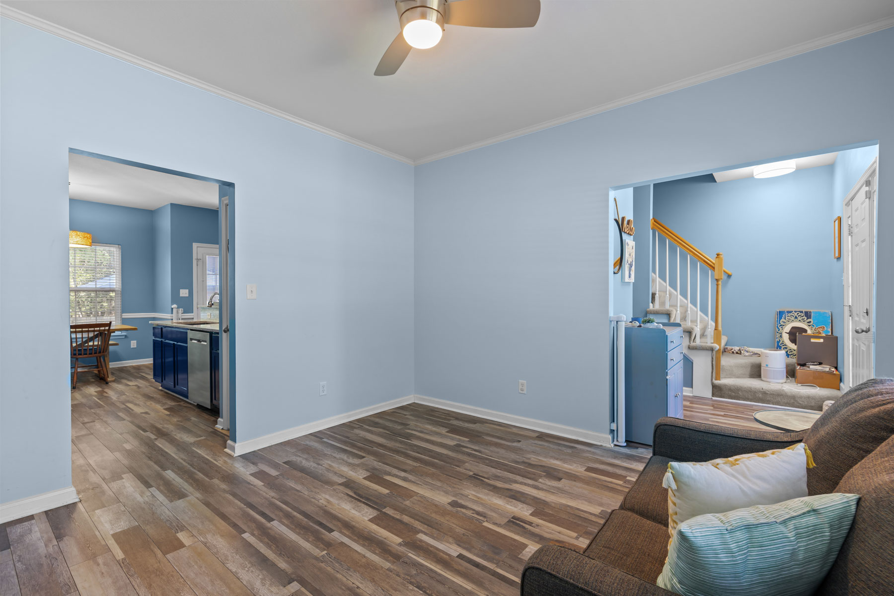  6823 Watch Harbour Circle, Hayes, VA 23072 - 物件實景