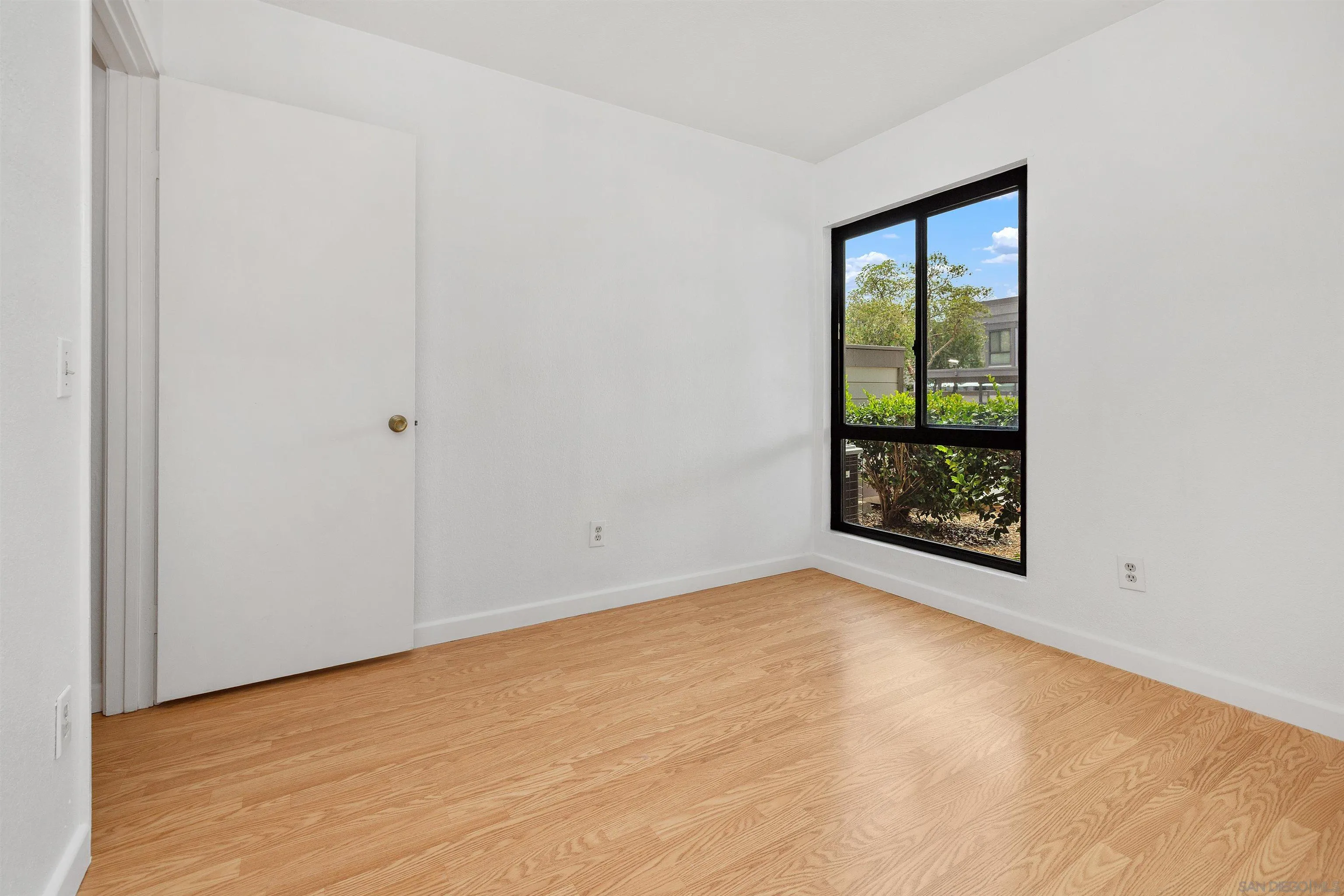 San Diego, California, 92123, United States, 3 Bedrooms Bedrooms, ,2 BathroomsBathrooms,Residential,For Sale,1897530