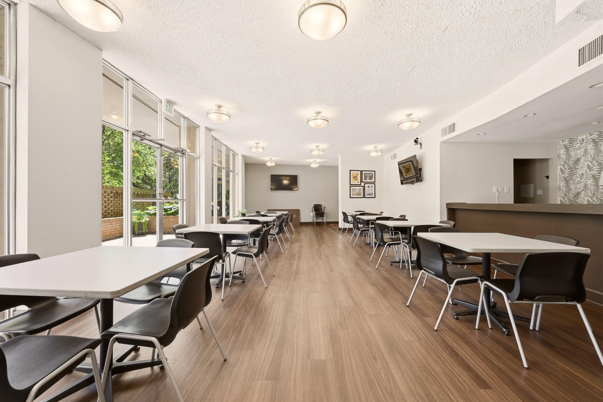  9039 Sligo Creek Parkway, Silver Spring, MD, 20901 - 物件實景