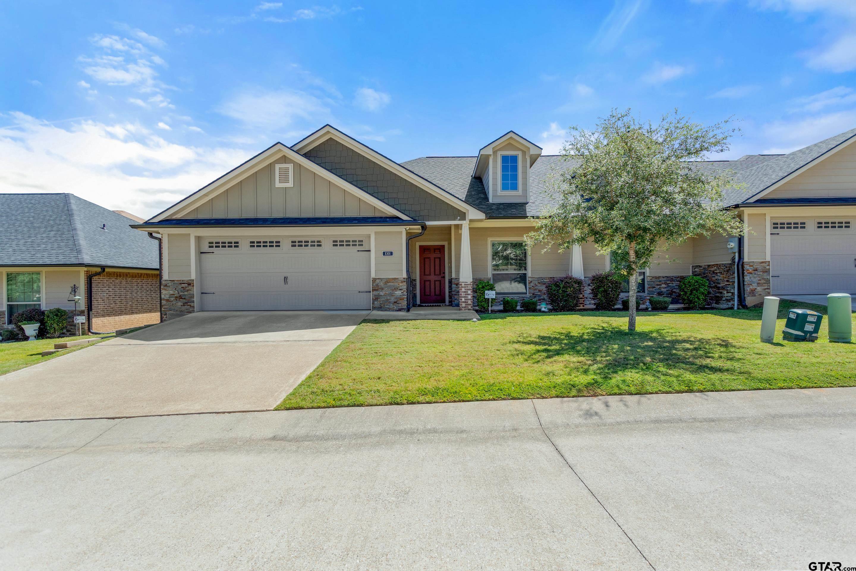 Grande Blvd, Tyler, TX 75703