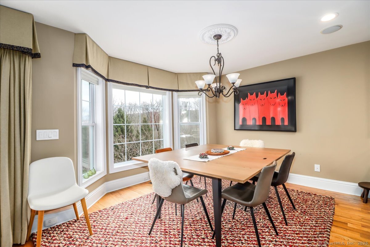 New Milford, Connecticut, 06776, United States, 2 Bedrooms Bedrooms, ,4 BathroomsBathrooms,Residential,For Sale,1938812
