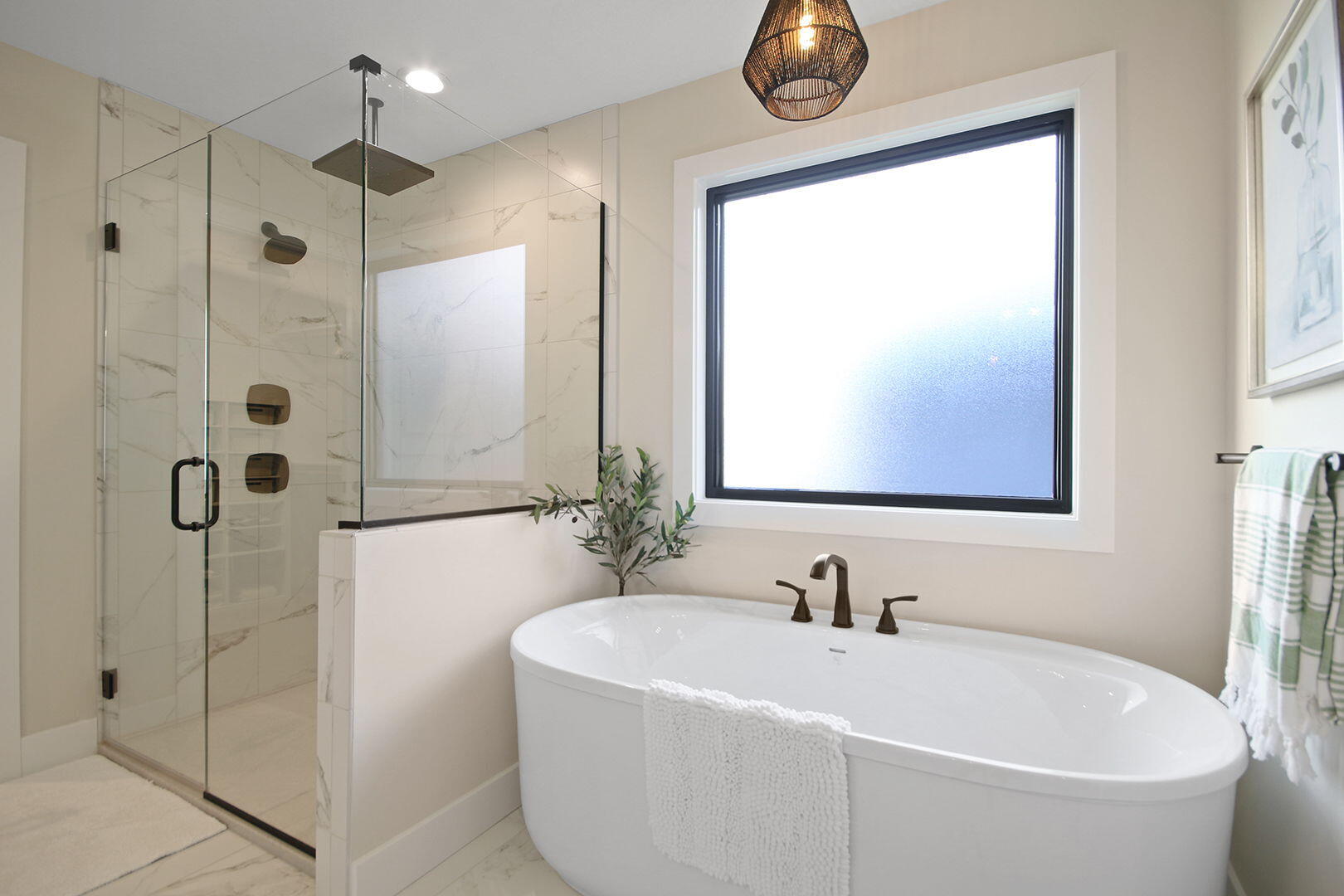 COLUMBIA, Missouri, 65201, United States, 3 Bedrooms Bedrooms, ,2 BathroomsBathrooms,Residential,For Sale,1984001