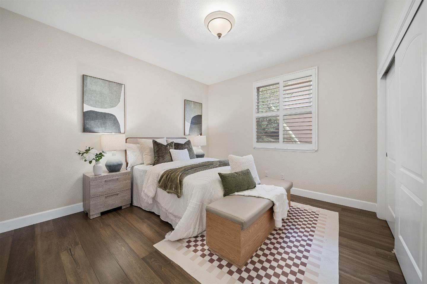 Brisbane, California, 94005, United States, 5 Bedrooms Bedrooms, ,3 BathroomsBathrooms,Residential,For Sale,1940536