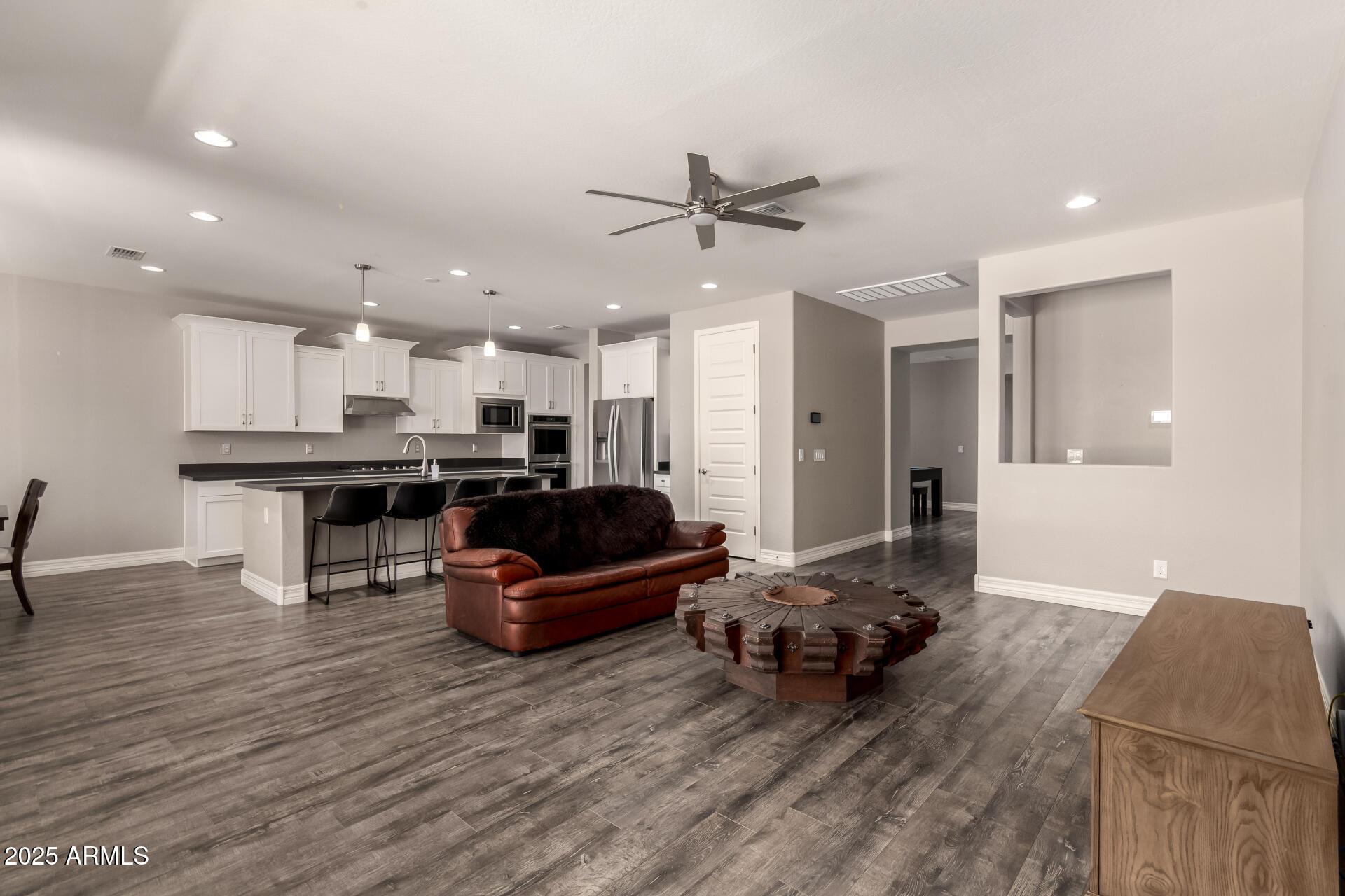 Phoenix, Arizona, 85085, United States, 4 Bedrooms Bedrooms, ,3 BathroomsBathrooms,Residential,For Sale,1937204