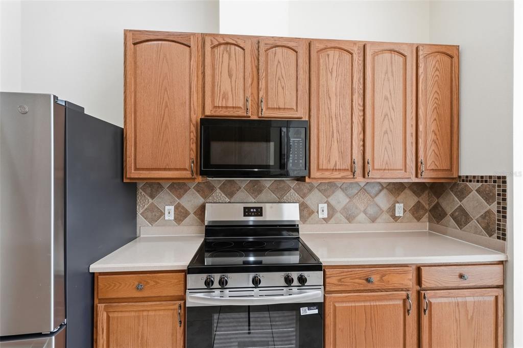 Tampa, Florida, 33635, United States, 4 Bedrooms Bedrooms, ,3 BathroomsBathrooms,Residential,For Sale,1988639