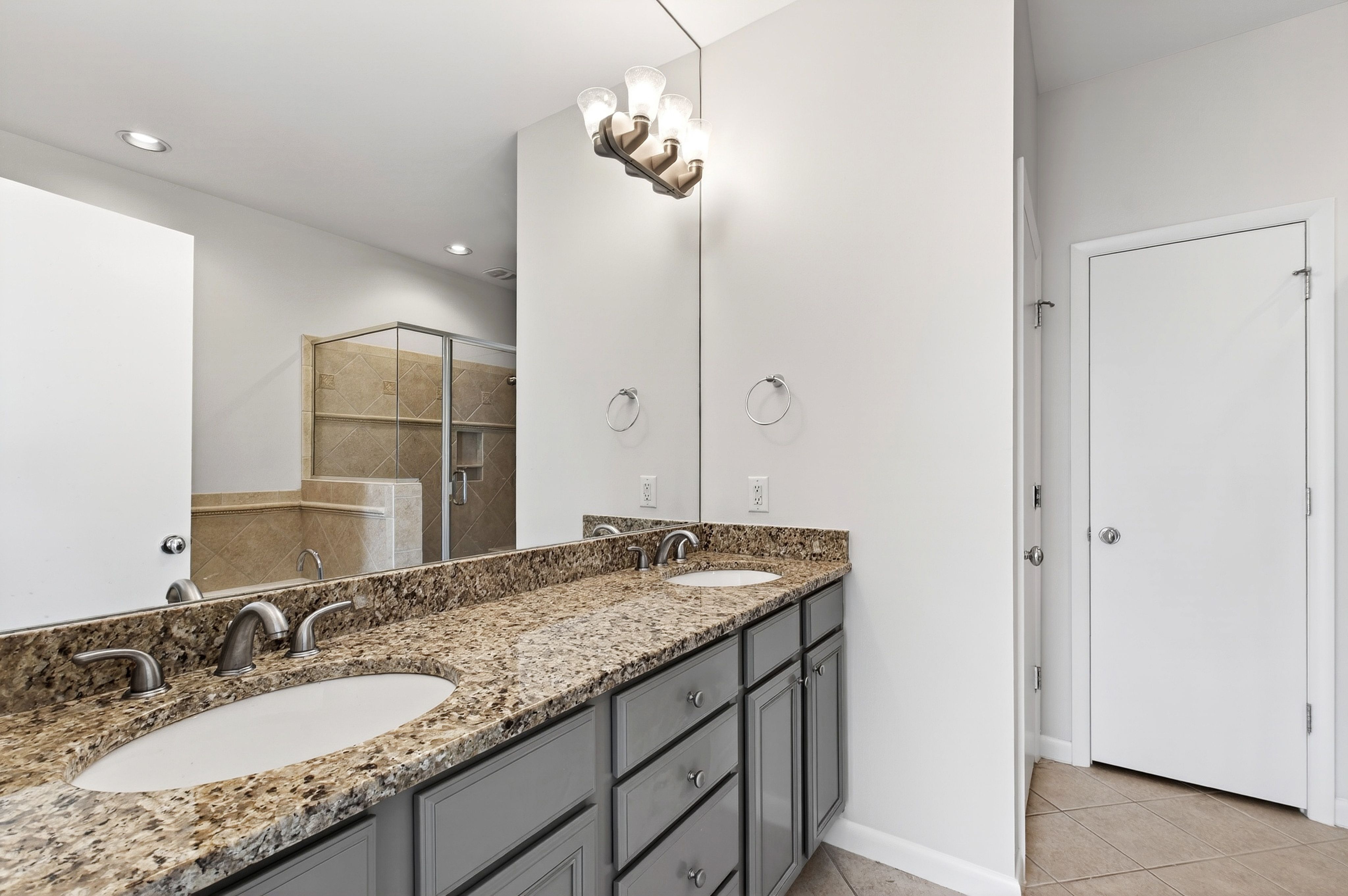  803 The Village Circle, Raleigh, NC 27615 - 物件實景