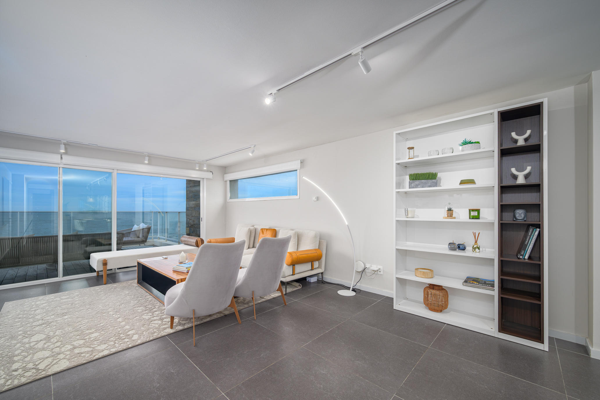  Exclusive Oceanfront Duplex Penthouse at Bonaire I - 物件實景