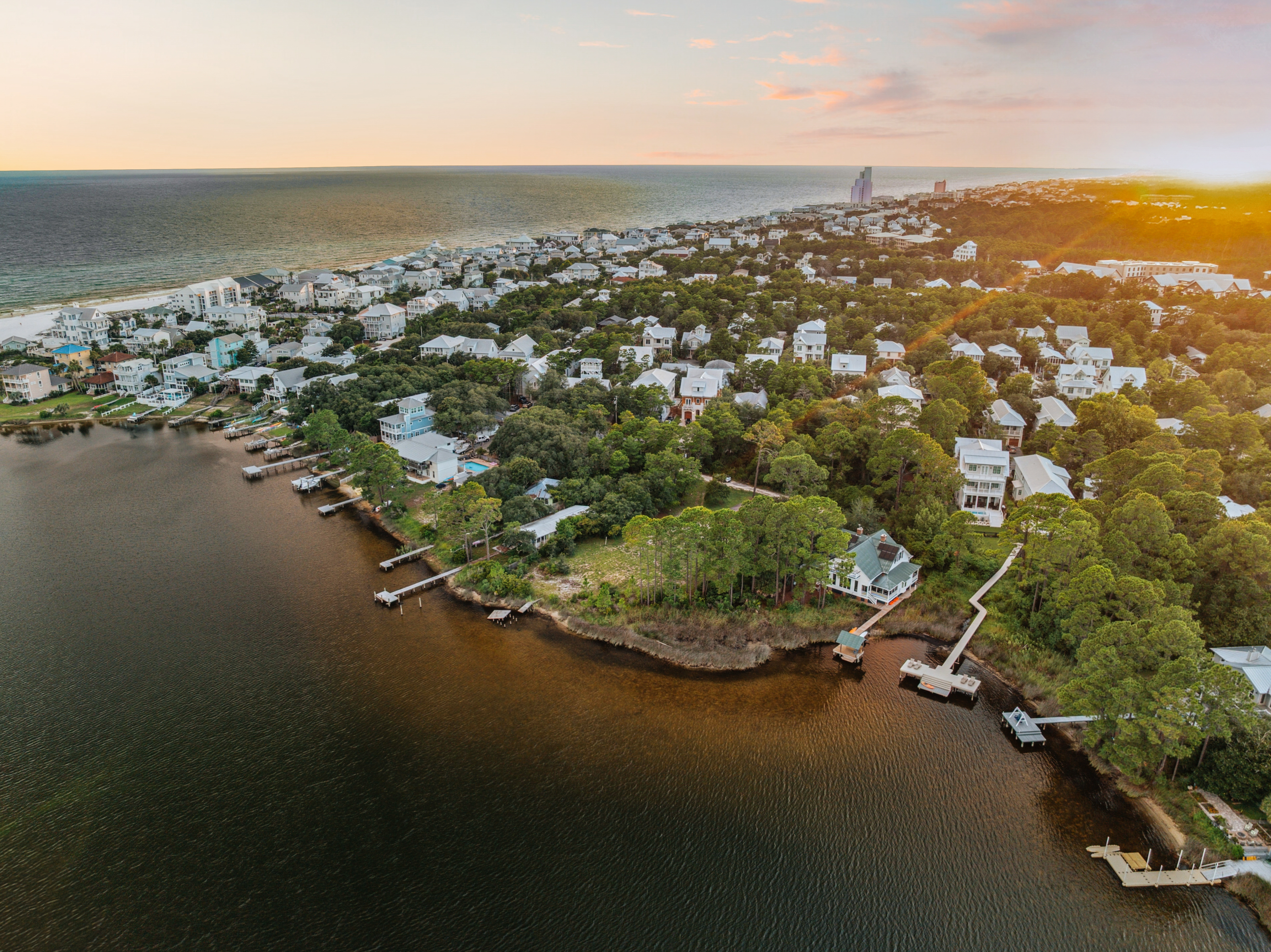  Lakefront Luxury Awaits – Eastern Lake Homesite with Unmatched Gulf Access - 物件實景