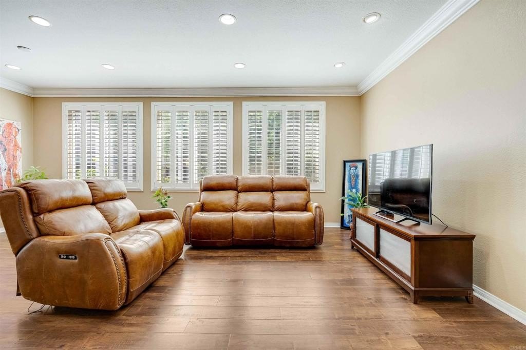 Temecula, California, 92592, United States, 5 Bedrooms Bedrooms, ,3 BathroomsBathrooms,Residential,For Sale,1987577