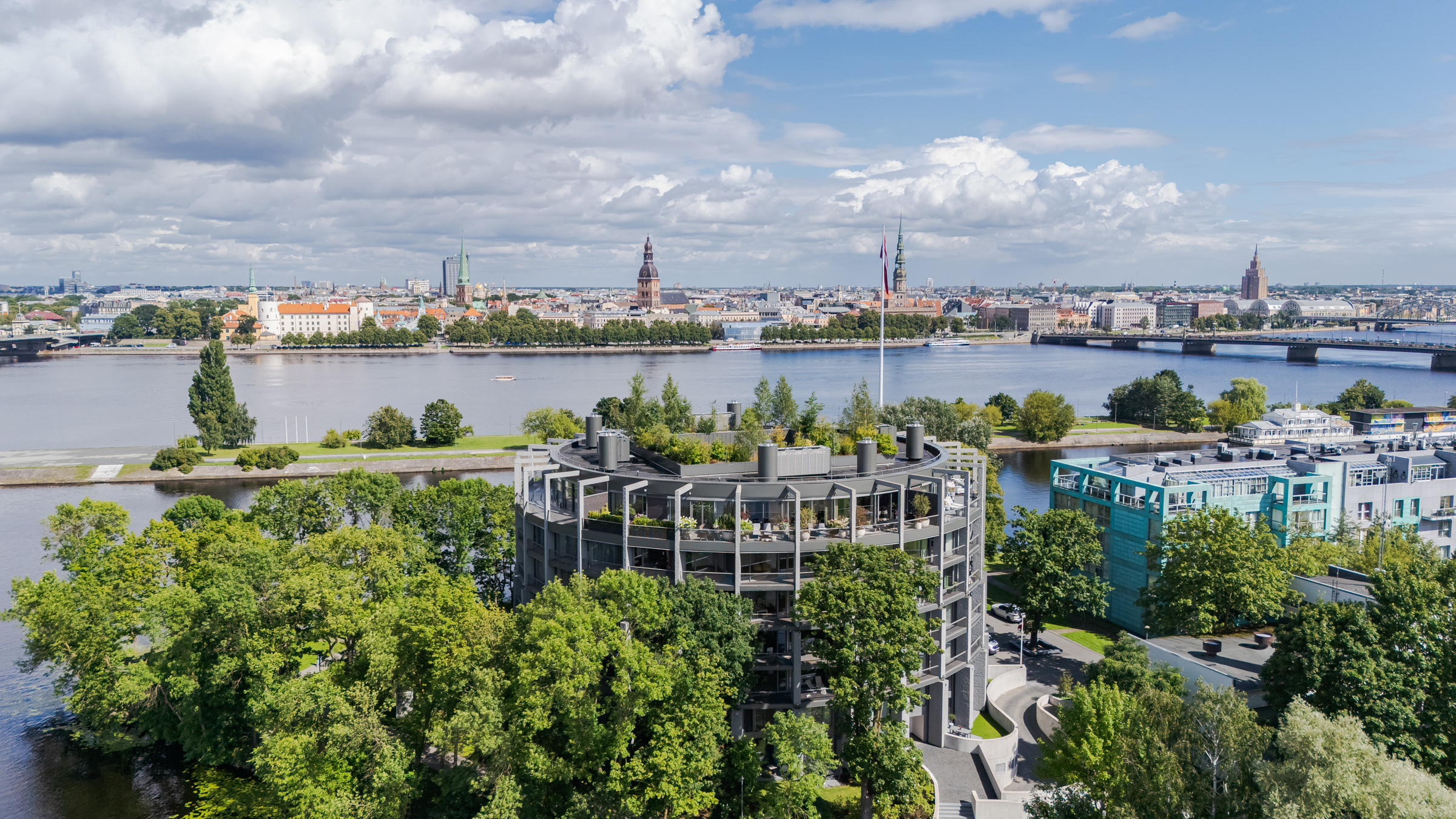  4 bedroom penthouse with panoramic view to the Old Riga. - 物件實景