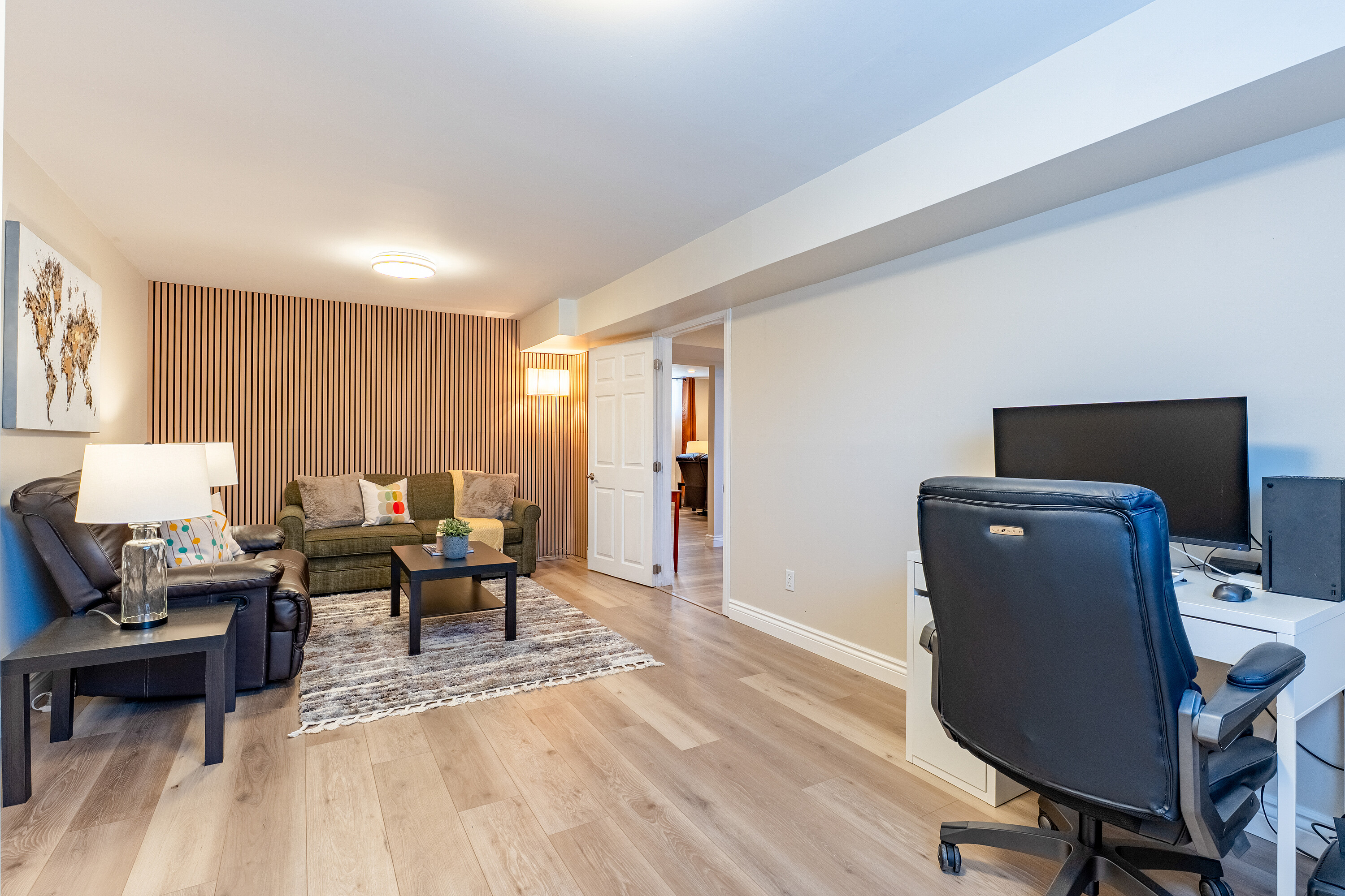  Raised Bungalow with Pool - 物件實景