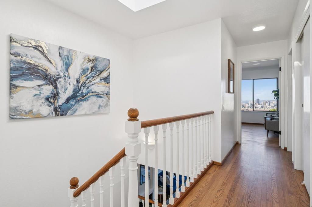 San Francisco, California, 94131, United States, 3 Bedrooms Bedrooms, ,3 BathroomsBathrooms,Residential,For Sale,1974039