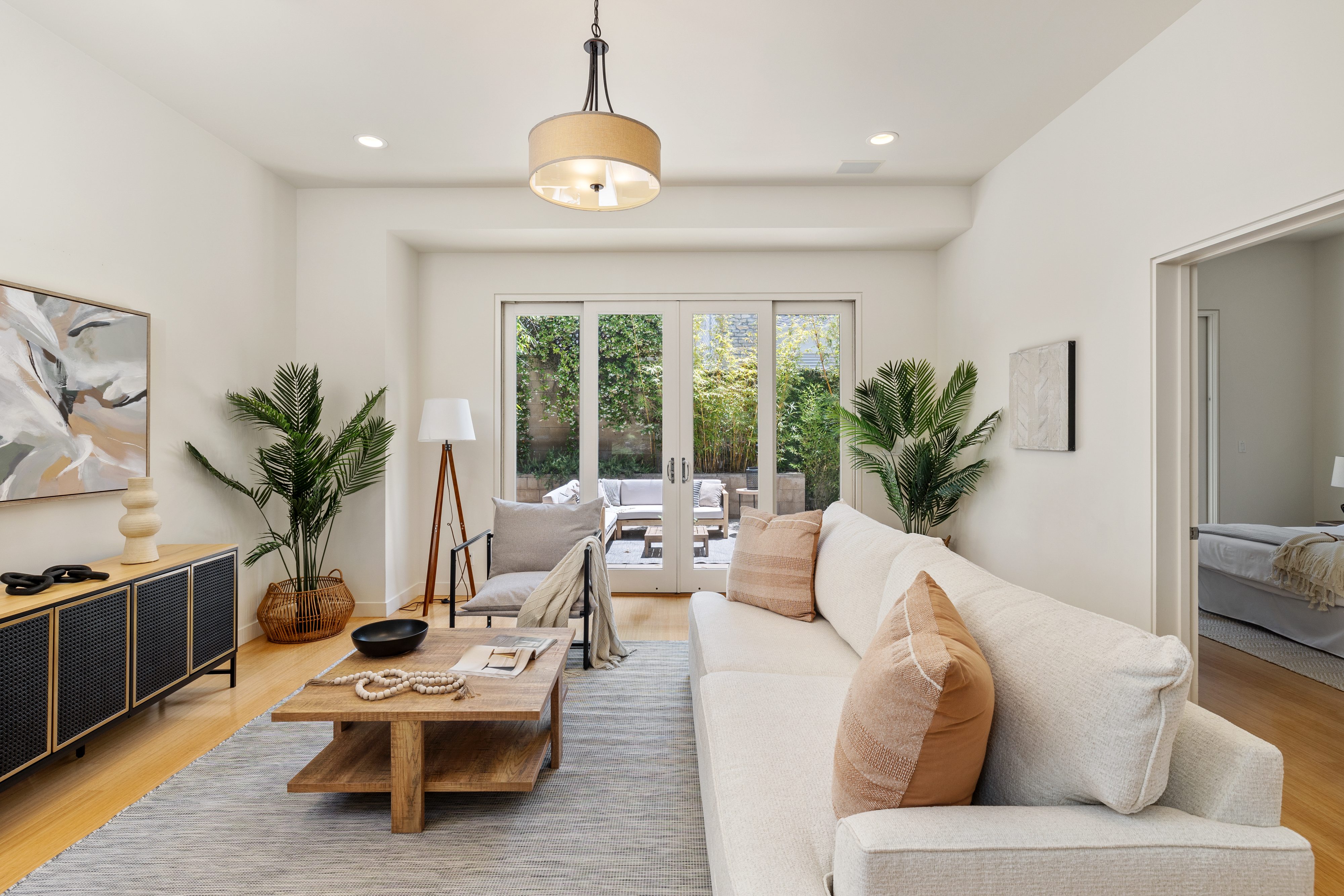  2710 Pine Avenue, Manhattan Beach, CA 90266 - 物件實景