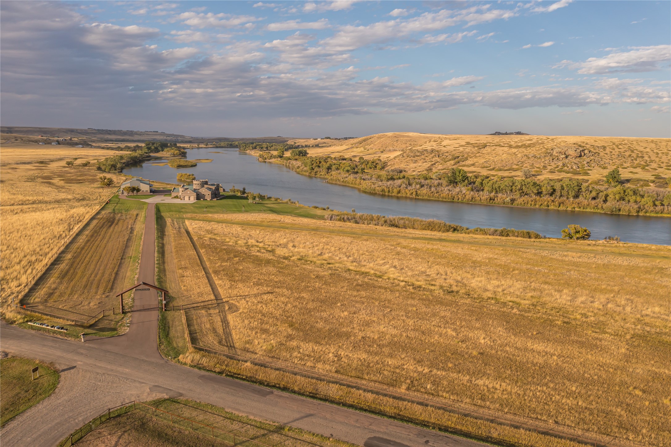  NHN Wilson Butte Road - 物件實景