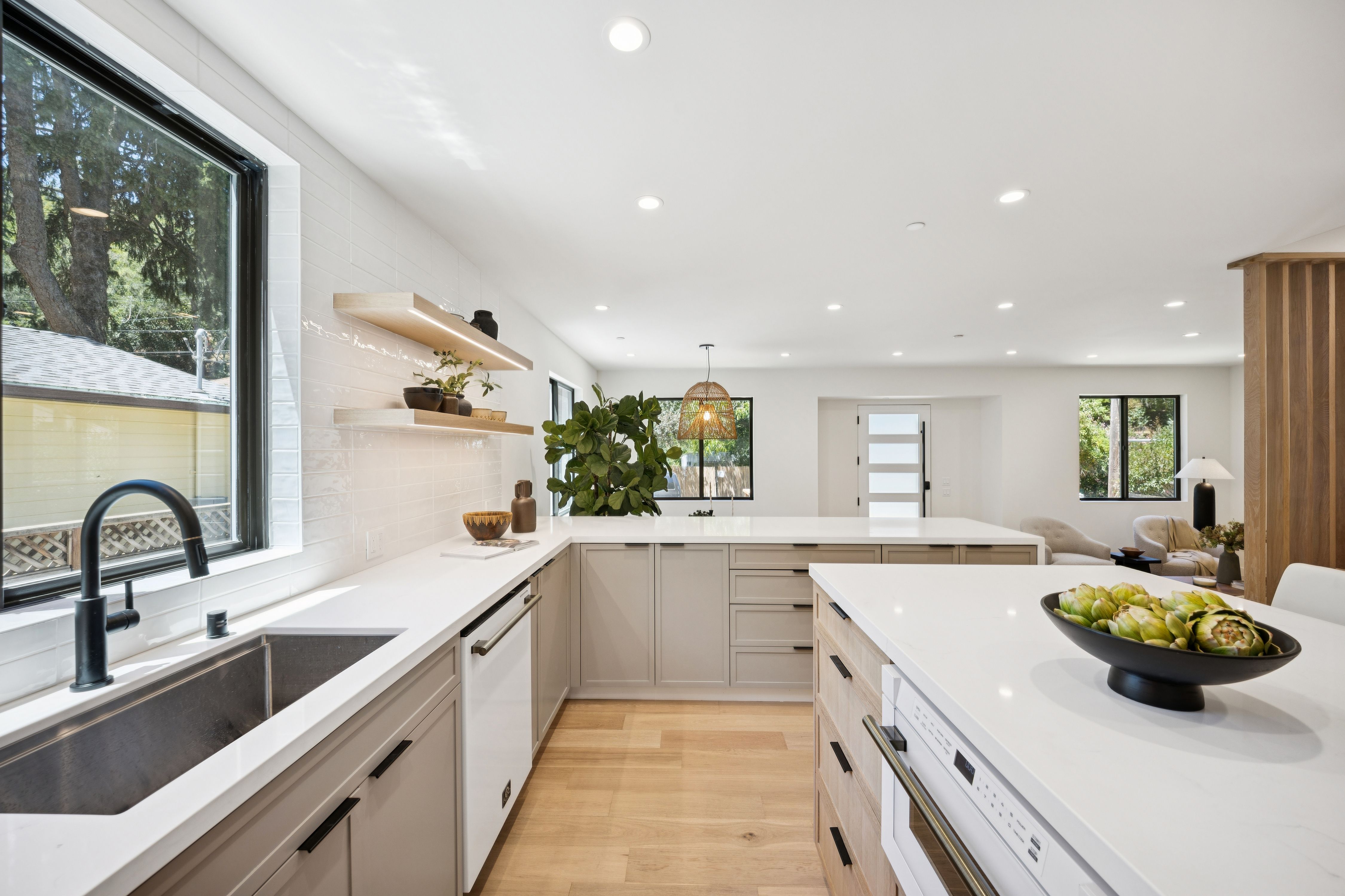  New Construction Meets Fairfax Lifestyle - 物件實景