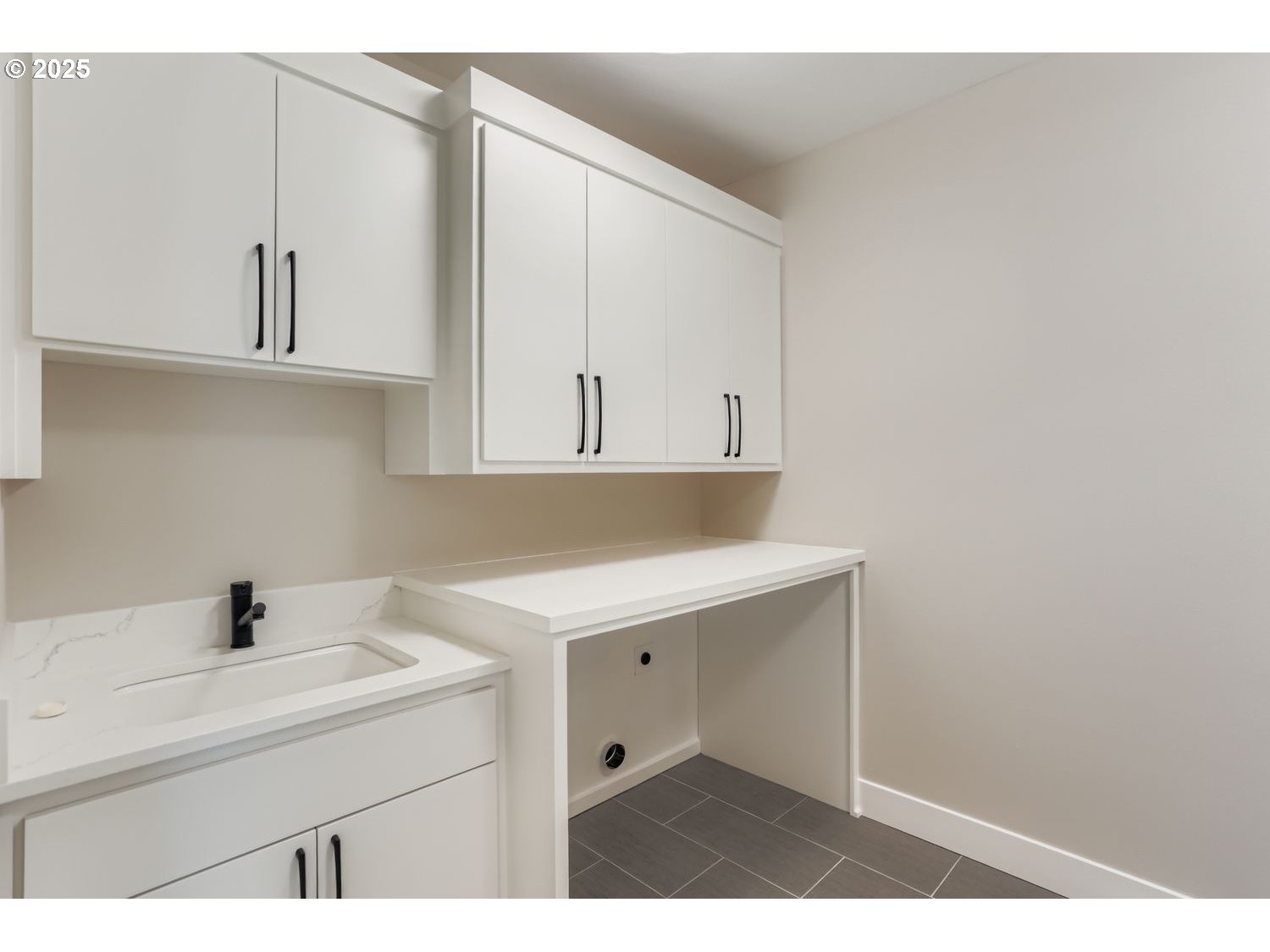 Portland, Oregon, 97229, United States, 4 Bedrooms Bedrooms, ,3 BathroomsBathrooms,Residential,For Sale,2000132