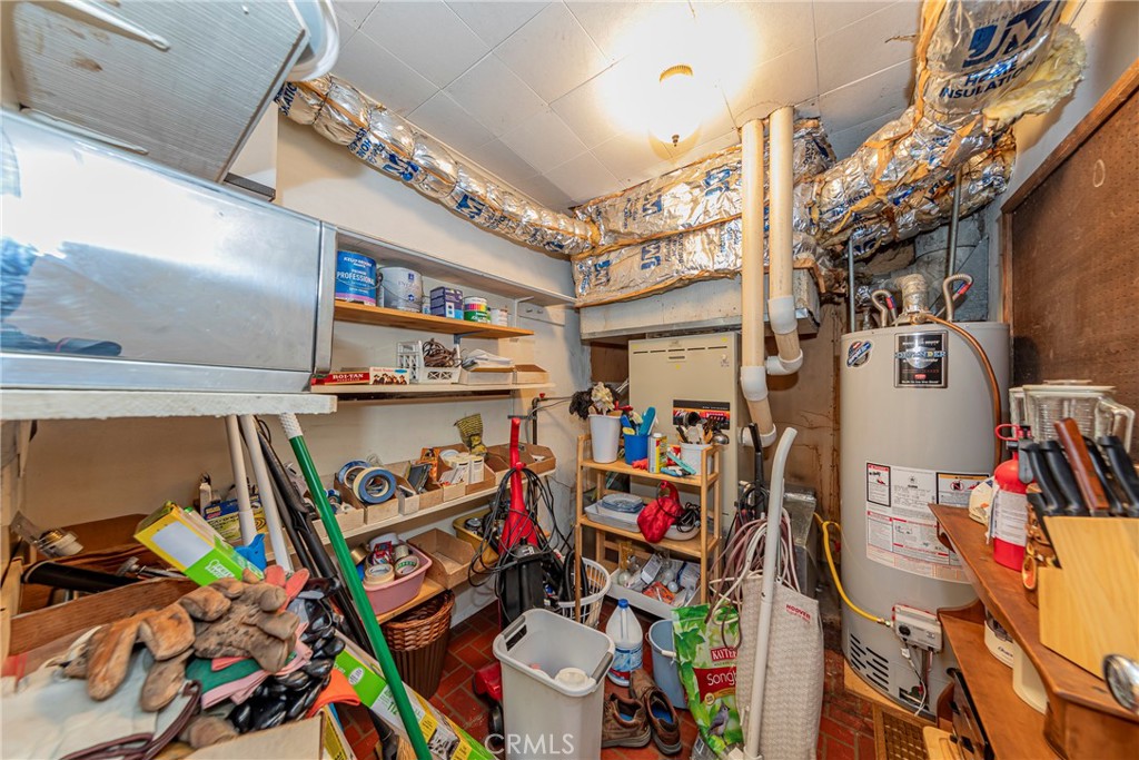 Fish Camp, California, 93623, United States, 5 Bedrooms Bedrooms, ,2 BathroomsBathrooms,Residential,For Sale,1881332
