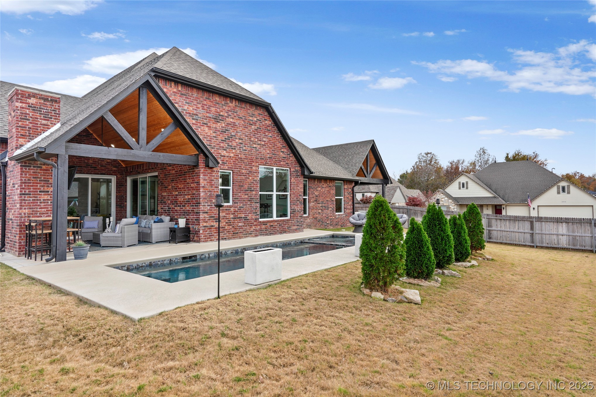 Broken Arrow, Oklahoma, 74014, United States, 3 Bedrooms Bedrooms, ,4 BathroomsBathrooms,Residential,For Sale,1997377