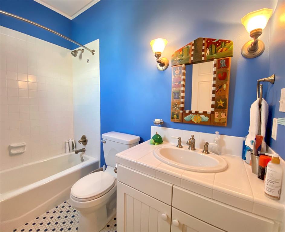 1757 Seaside Drive, Galveston, Texas, 77550, United States, 6 Bedrooms Bedrooms, ,6 BathroomsBathrooms,Residential,For Sale,1757 Seaside Drive,1628468