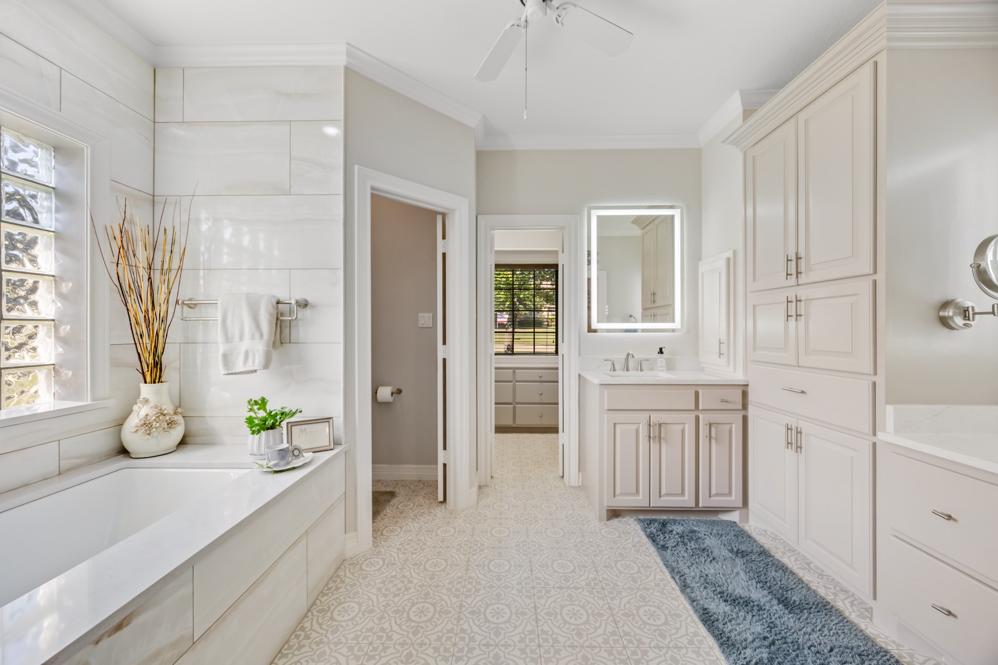 Midlothian, Texas, 76065, United States, 4 Bedrooms Bedrooms, ,3 BathroomsBathrooms,Residential,For Sale,1972696