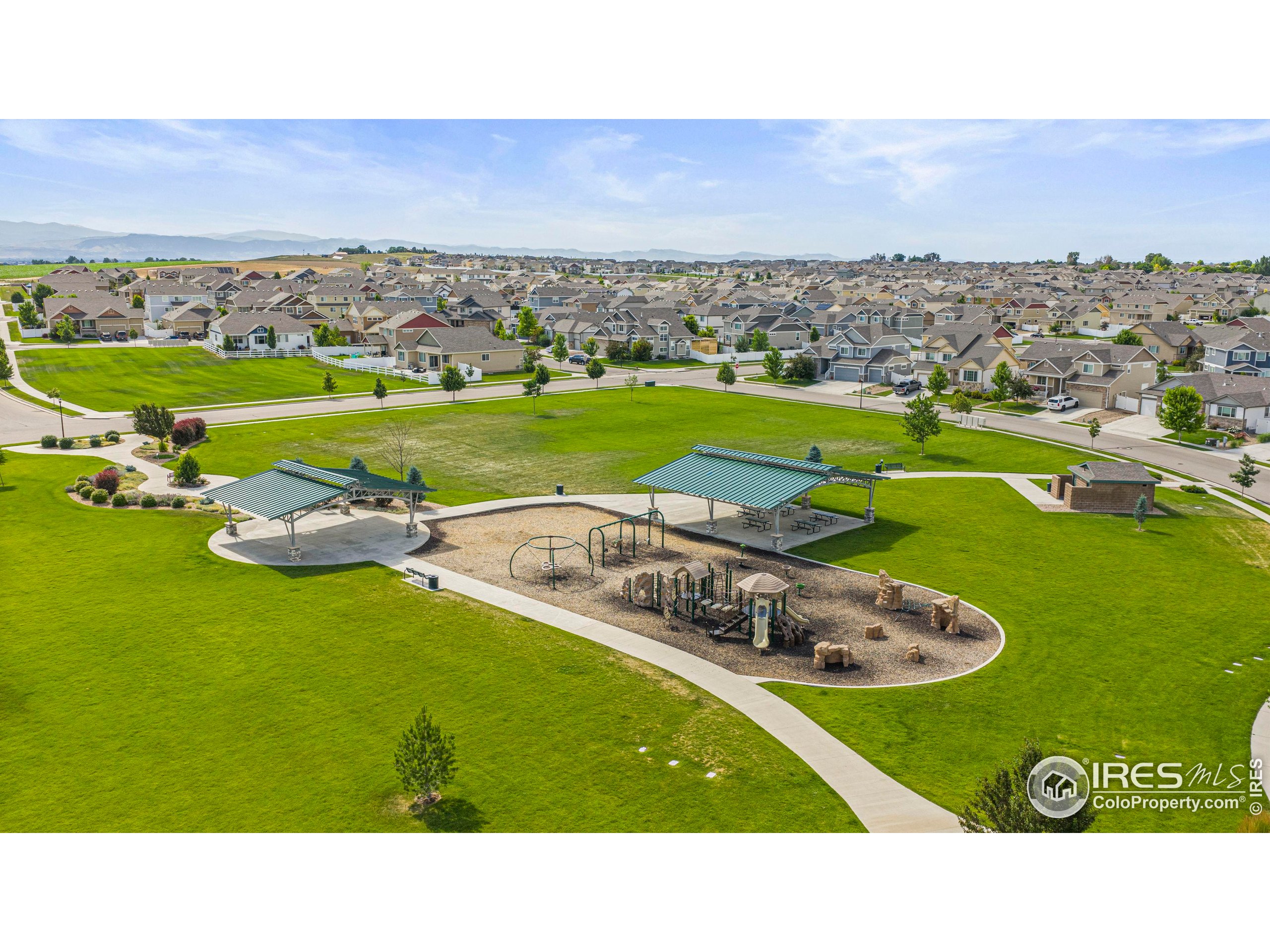 Severance, Colorado, 80550, United States, 4 Bedrooms Bedrooms, ,2 BathroomsBathrooms,Residential,For Sale,1891984