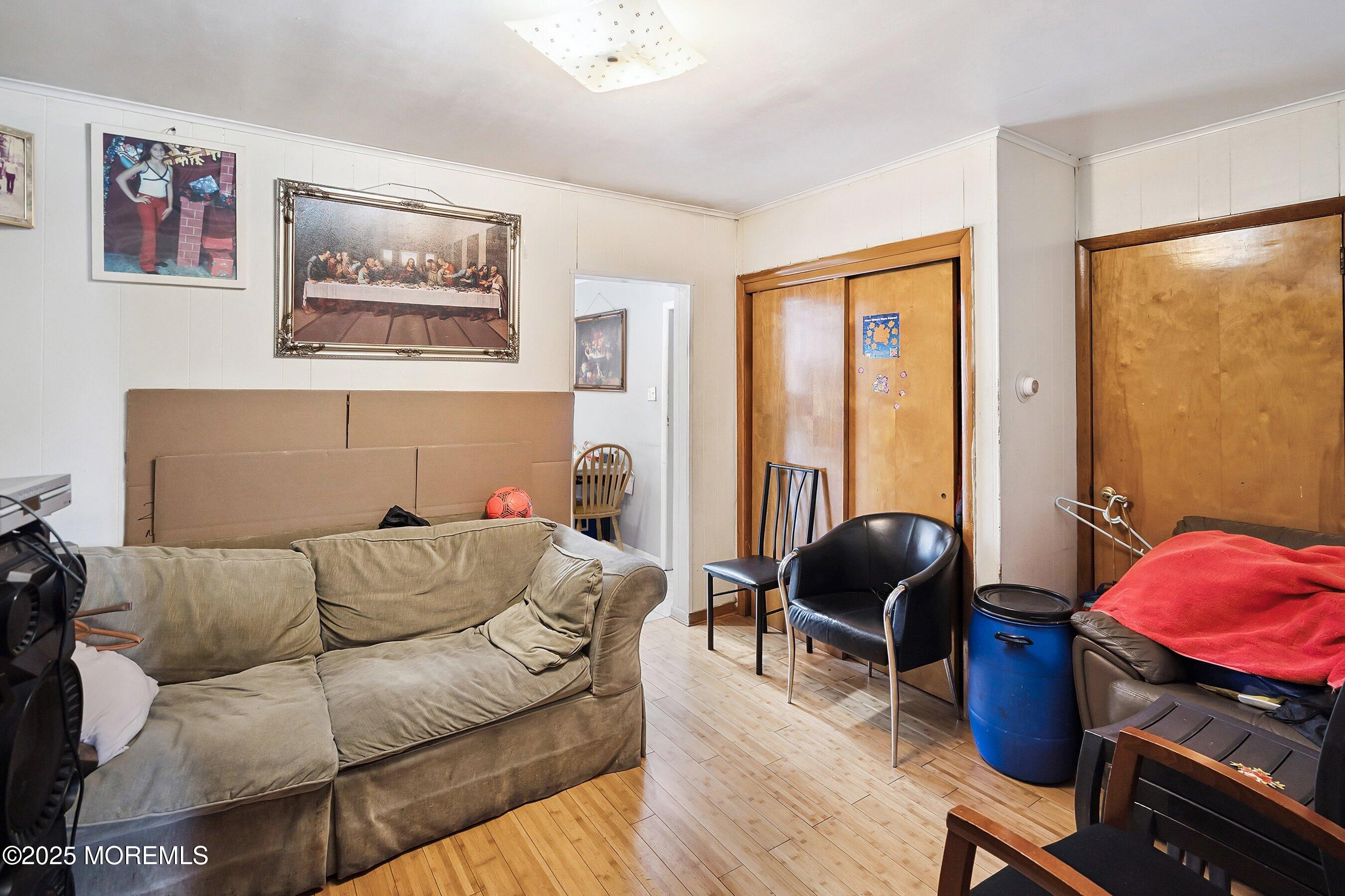 Jersey City, New Jersey, 07307, United States, 7 Bedrooms Bedrooms, ,4 BathroomsBathrooms,Residential,For Sale,1904404