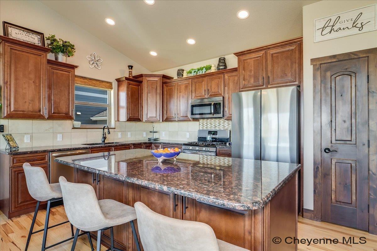 Cheyenne, Wyoming, 82009, United States, 5 Bedrooms Bedrooms, ,3 BathroomsBathrooms,Residential,For Sale,1989726