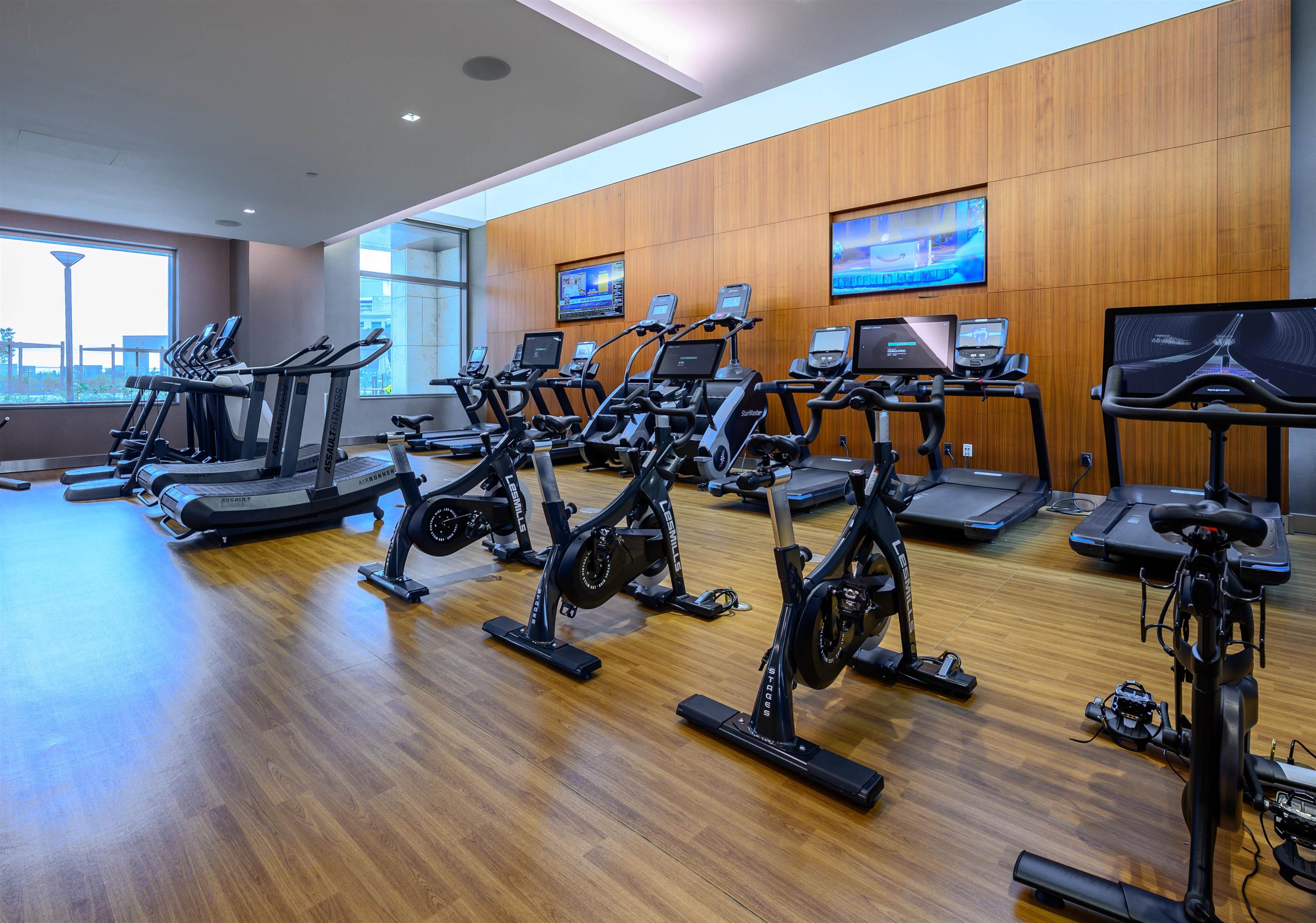 Jersey City, New Jersey, 07302, United States, ,1 BathroomBathrooms,Residential,For Sale,1987904