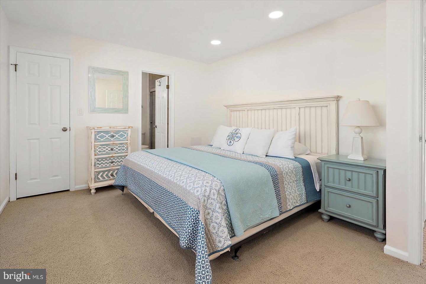 Ocean City, Maryland, 21842, United States, 3 Bedrooms Bedrooms, ,4 BathroomsBathrooms,Residential,For Sale,1986506