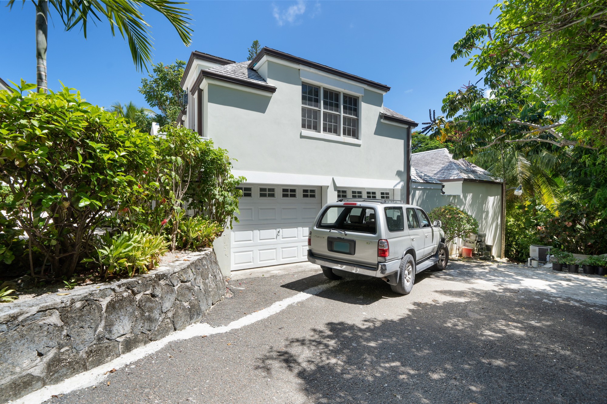  Hilltop Estate with Ocean Views - 物件實景