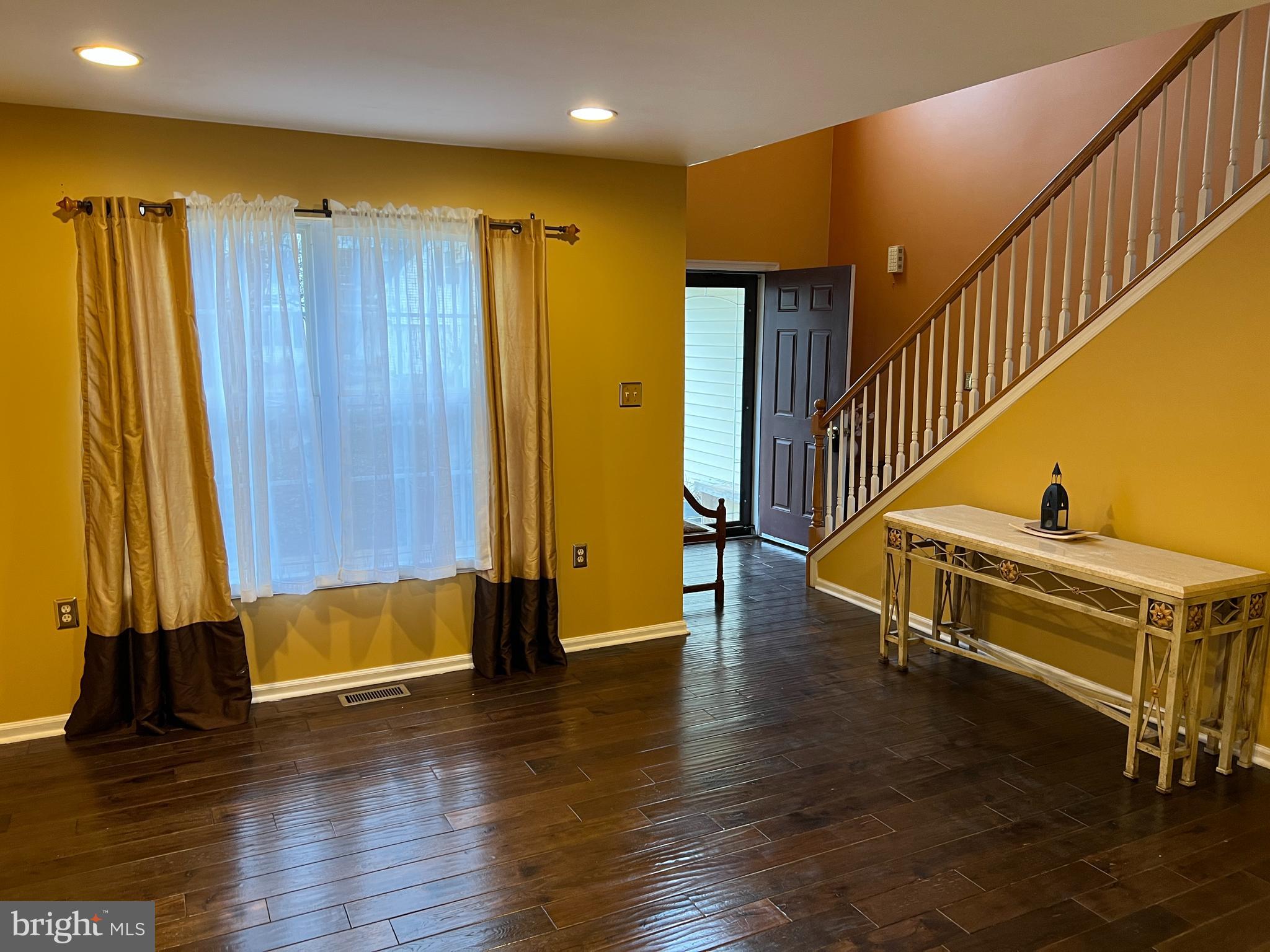 PHILADELPHIA, Pennsylvania, 19128, United States, 4 Bedrooms Bedrooms, ,3 BathroomsBathrooms,Residential,For Sale,2009275