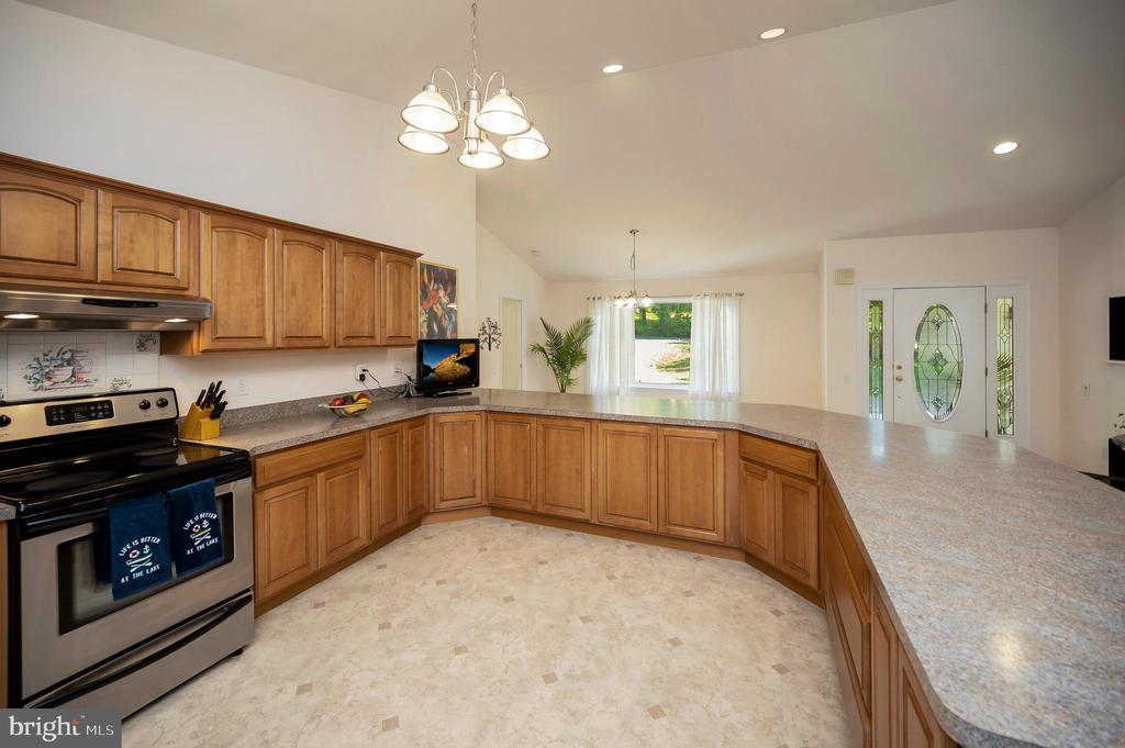 Locust Grove, Virginia, 22508, United States, 4 Bedrooms Bedrooms, ,4 BathroomsBathrooms,Residential,For Sale,1810650