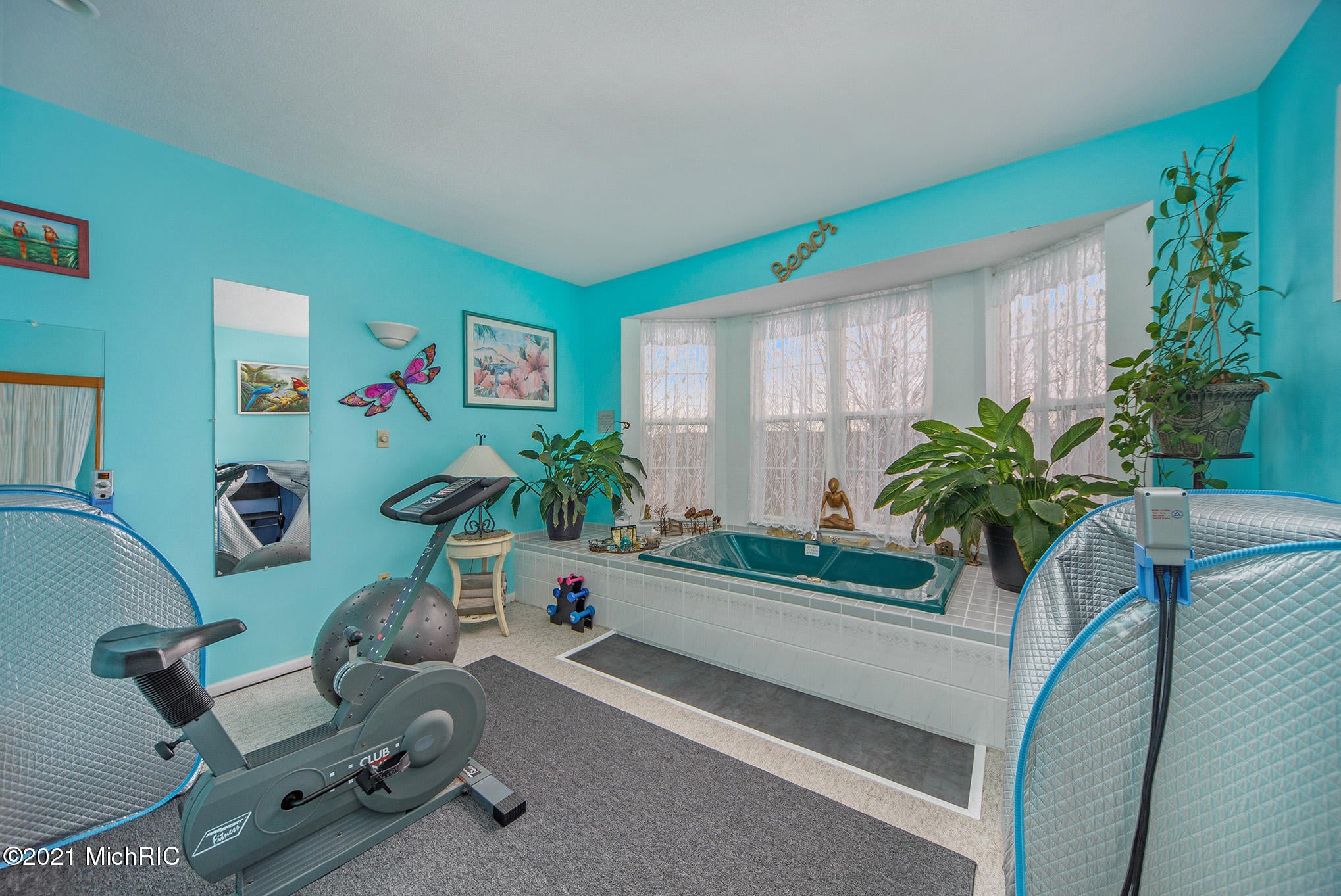 Harbor Springs, Michigan, 49740, United States, 5 Bedrooms Bedrooms, ,6 BathroomsBathrooms,Residential,For Sale,1914650
