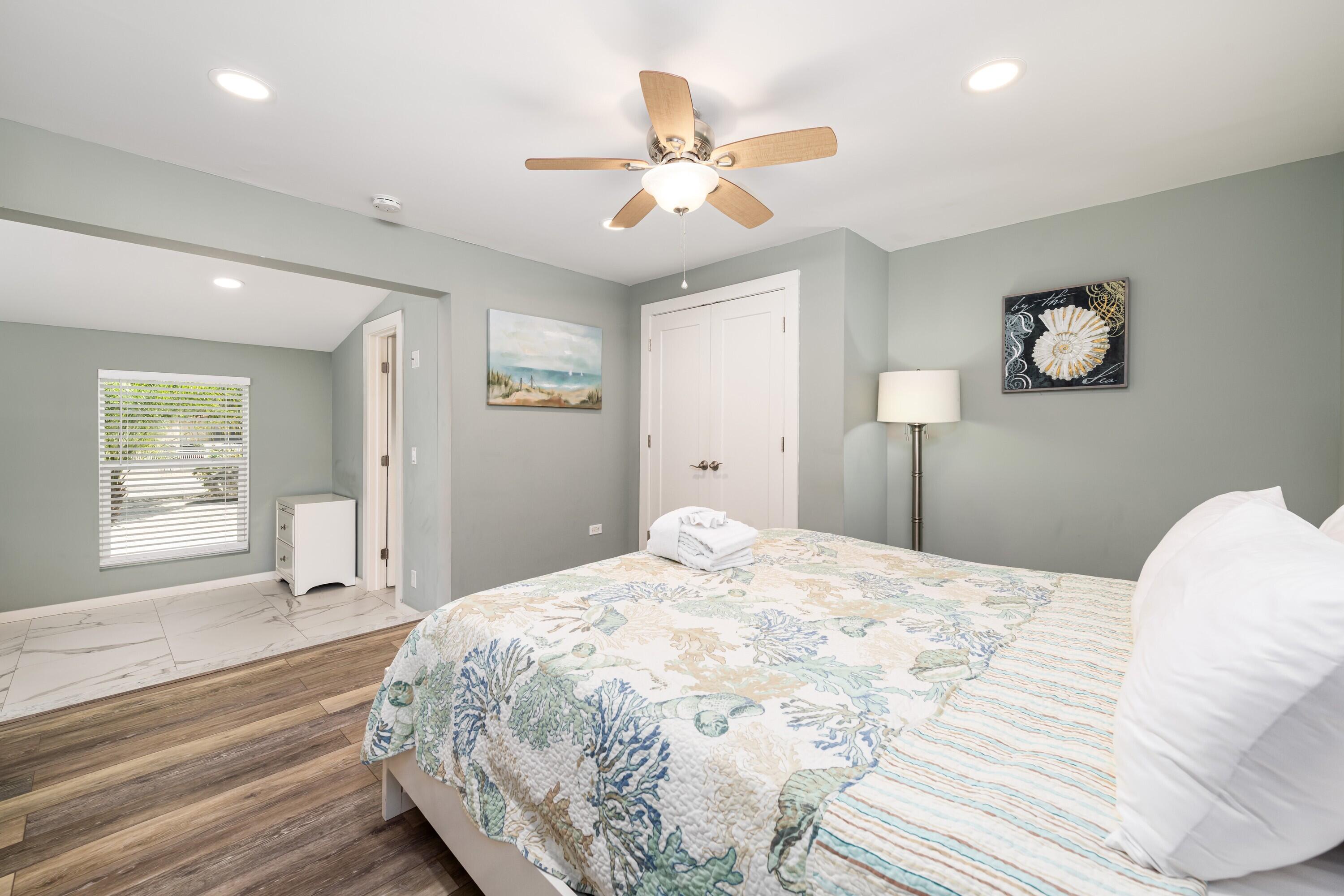 MARATHON, Florida, 33050, United States, 5 Bedrooms Bedrooms, ,4 BathroomsBathrooms,Residential,For Sale,1837177