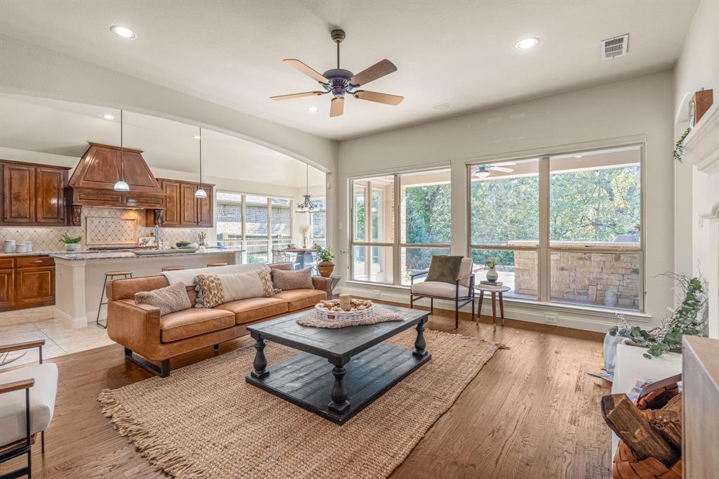 McKinney, Texas, 75070, United States, 3 Bedrooms Bedrooms, ,4 BathroomsBathrooms,Residential,For Sale,1989363