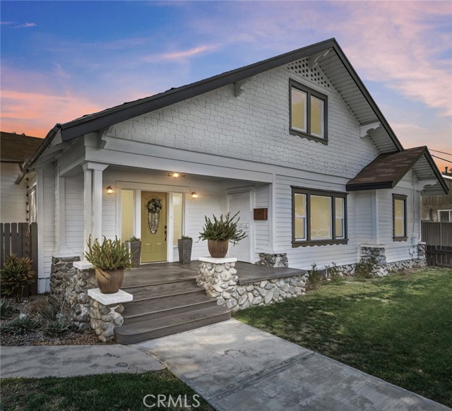 Pomona, California, 91768, United States, 3 Bedrooms Bedrooms, ,2 BathroomsBathrooms,Residential,For Sale,1942945