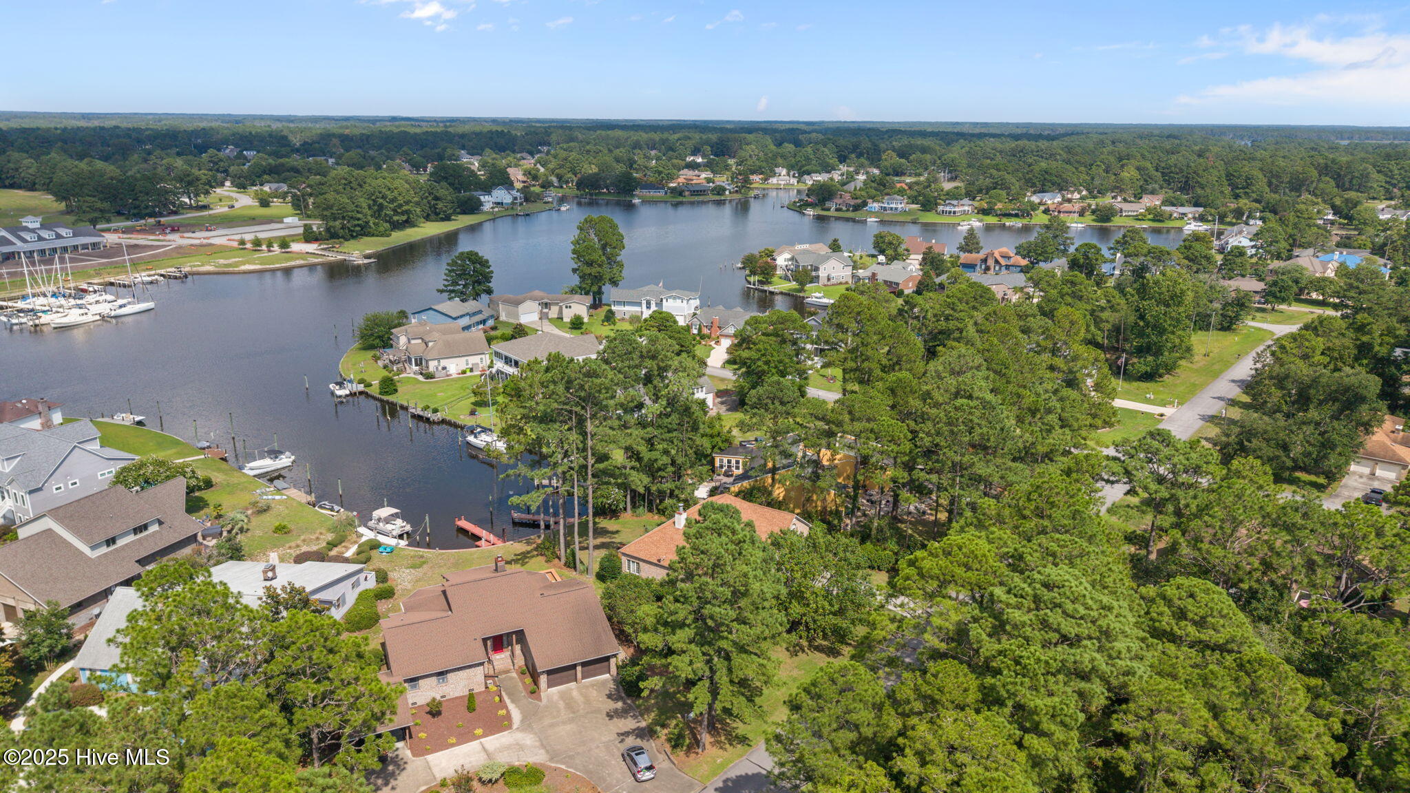 New Bern, North Carolina, 28560, United States, 4 Bedrooms Bedrooms, ,3 BathroomsBathrooms,Residential,For Sale,1946891