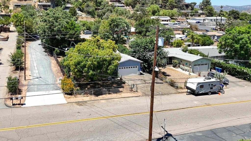 Lakeside, California, 92040, United States, 3 Bedrooms Bedrooms, ,2 BathroomsBathrooms,Residential,For Sale,1906391