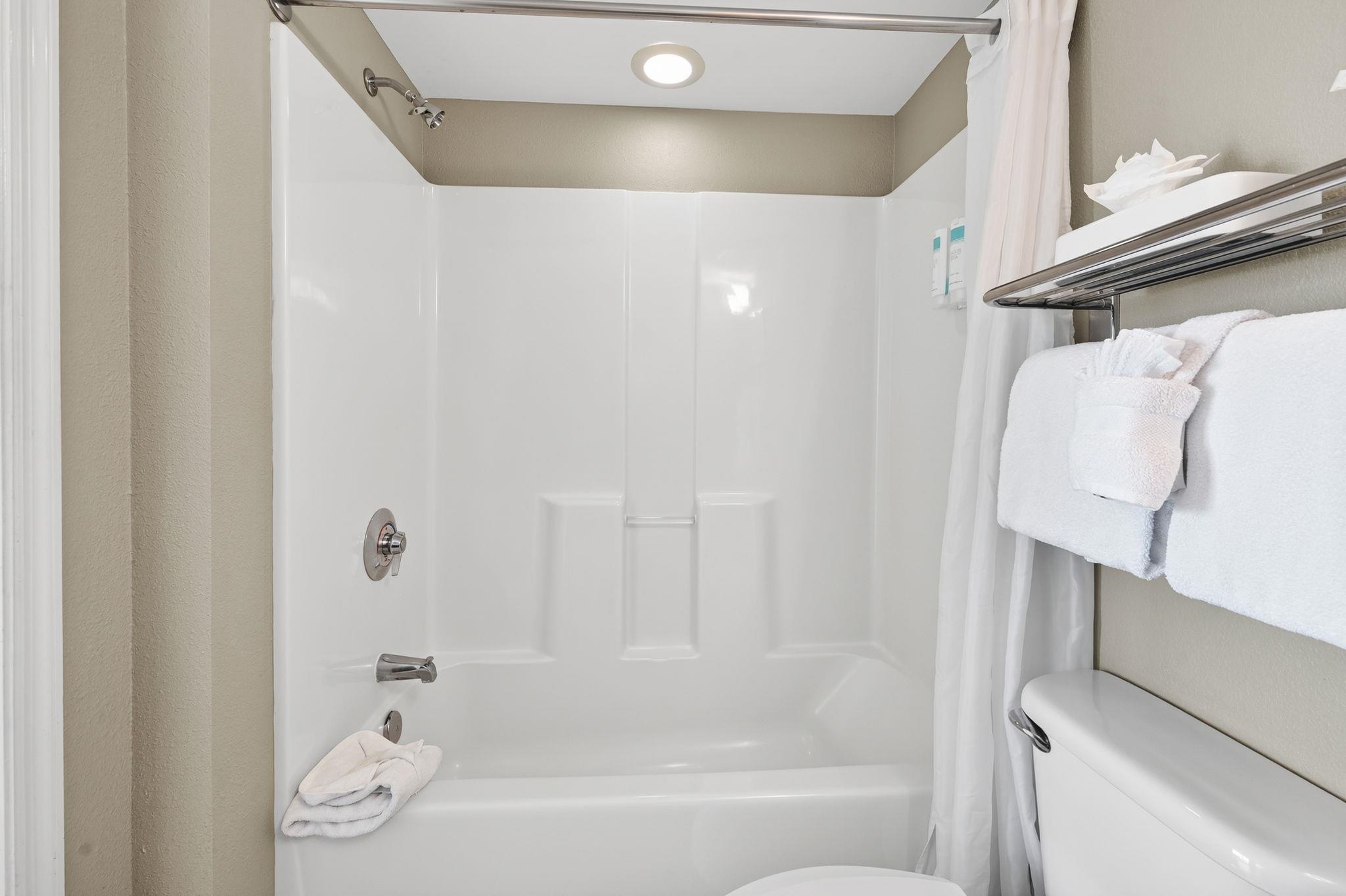 Myrtle Beach, South Carolina, 29577, United States, 3 Bedrooms Bedrooms, ,3 BathroomsBathrooms,Residential,For Sale,2048221