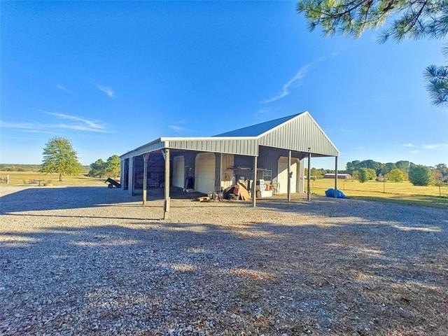 Tahlequah, Oklahoma, 74464, United States, 2 Bedrooms Bedrooms, ,2 BathroomsBathrooms,Residential,For Sale,1977801